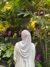 Load image into Gallery viewer, Triangle Korean Chiffon Shawl - Pinterest Floral
