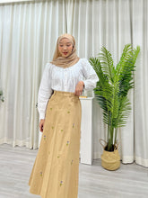 Load image into Gallery viewer, Pastel Garden Cotton Skirt
