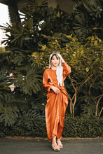 Load image into Gallery viewer, Fairy Abaya Lava Copper
