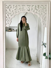 Load image into Gallery viewer, Smooth Satin Tiered Dress
