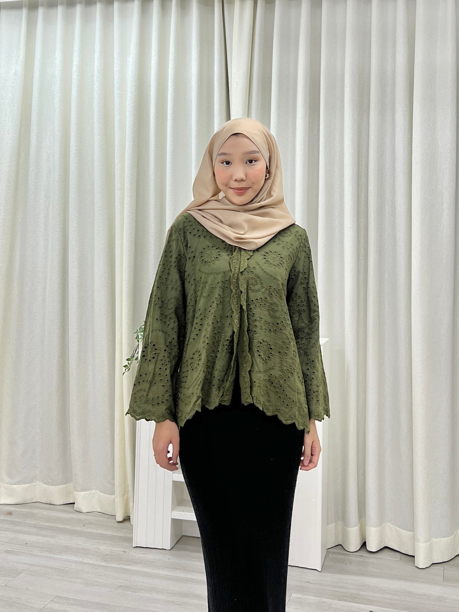 Zara Kebaya Eyelet Top