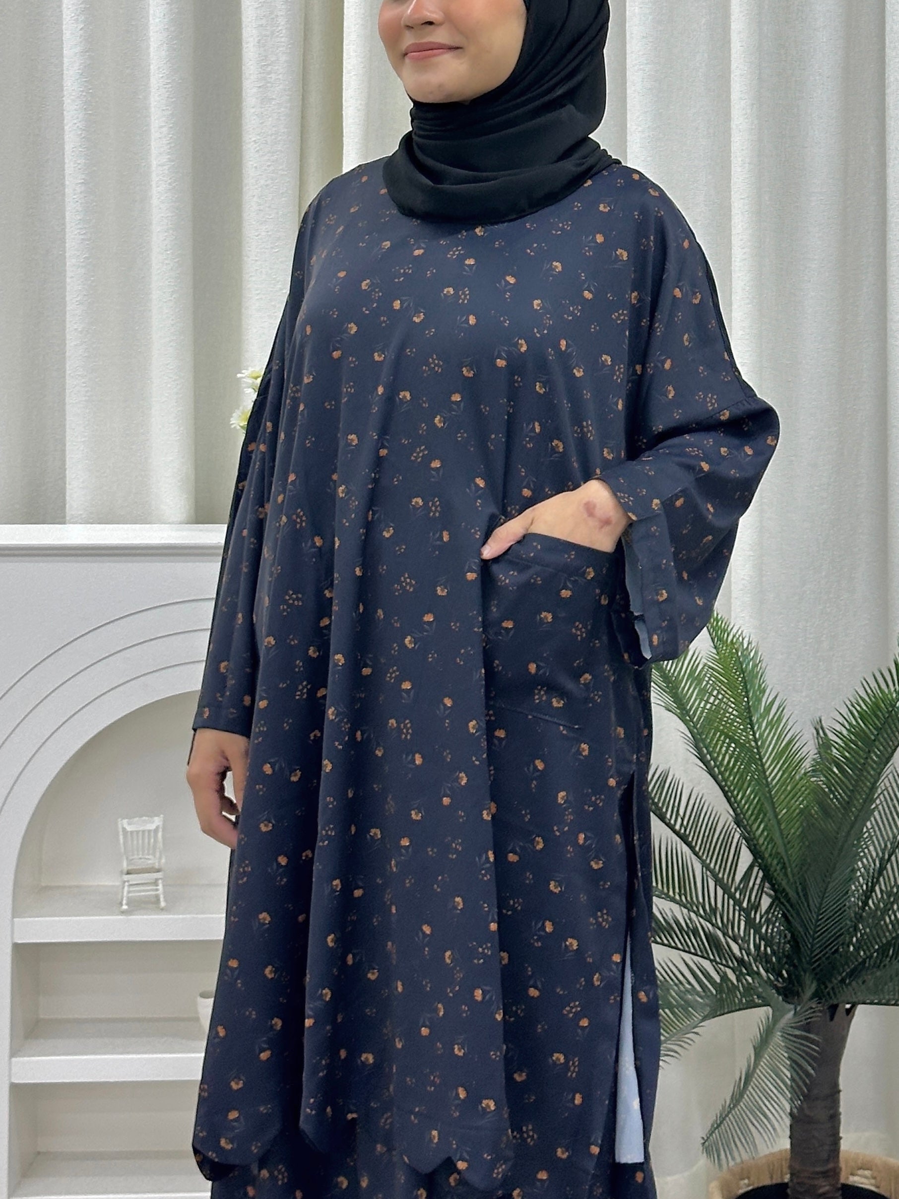 V-Neck Printed Tunic Skirt Set
