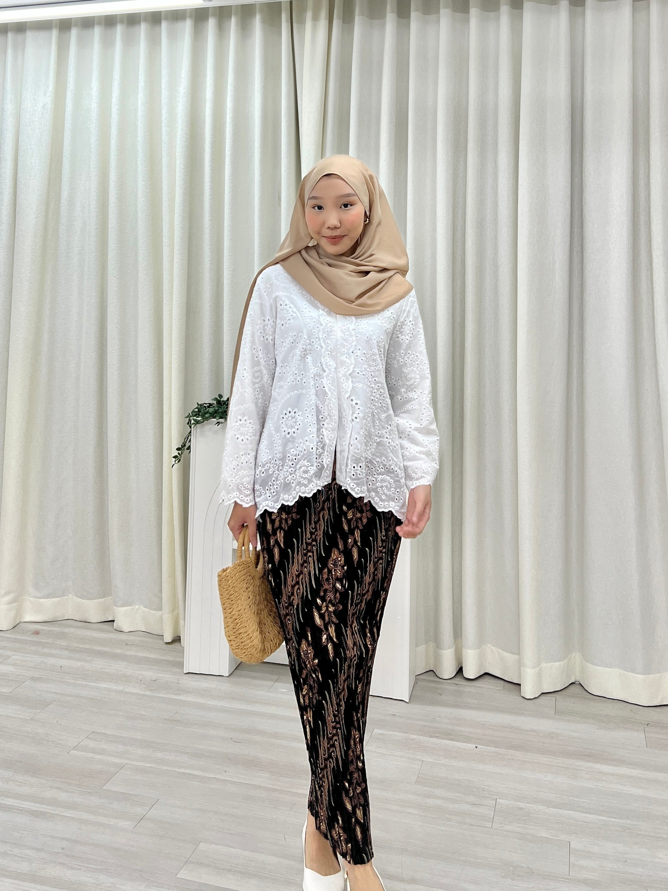 Zara Kebaya Eyelet Top