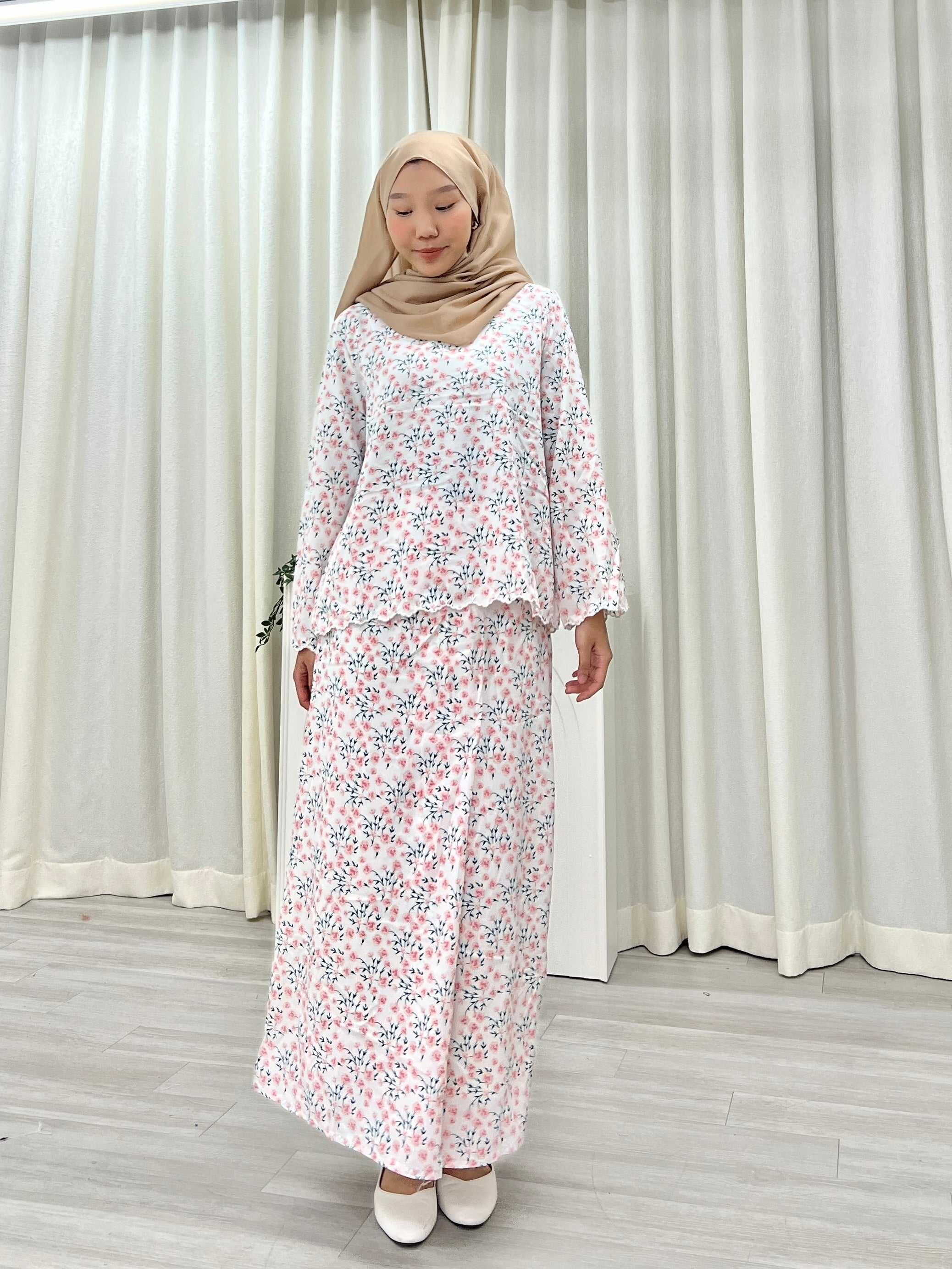 Pink Rose Sulam Set