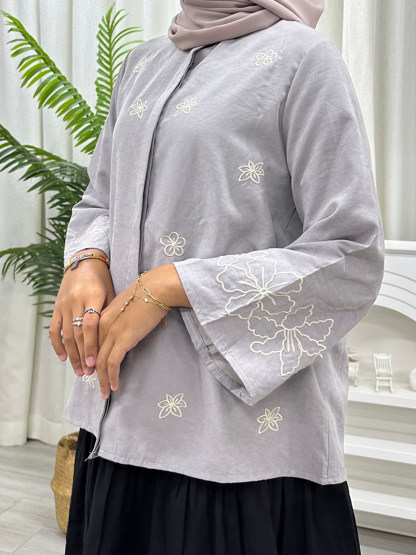 Lily Bloom Kurung Top - Button