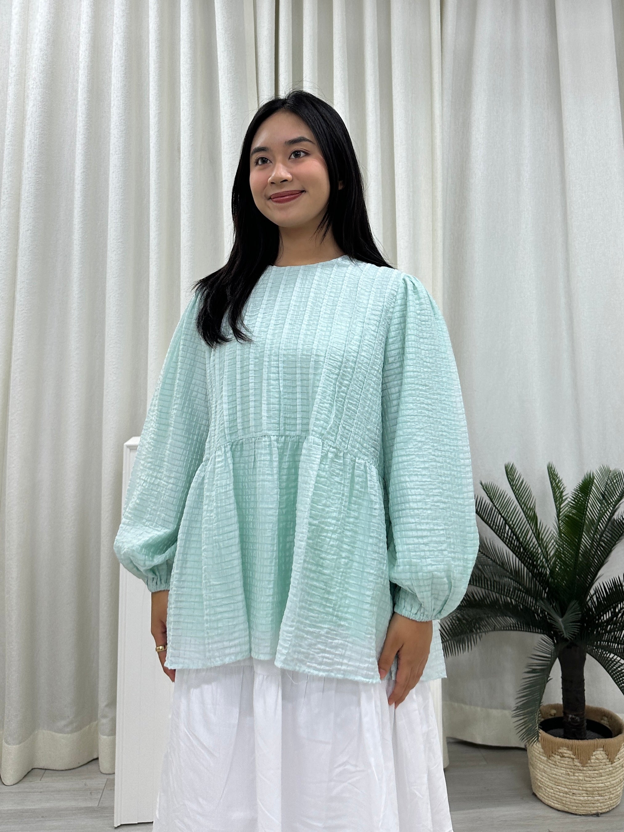 Doll Pleats Peplum Top