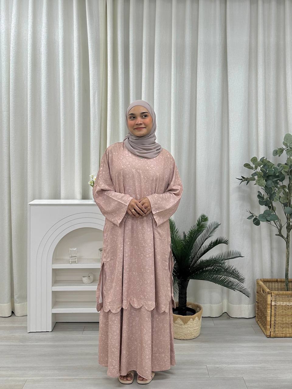 V-Neck Printed Tunic Skirt Set
