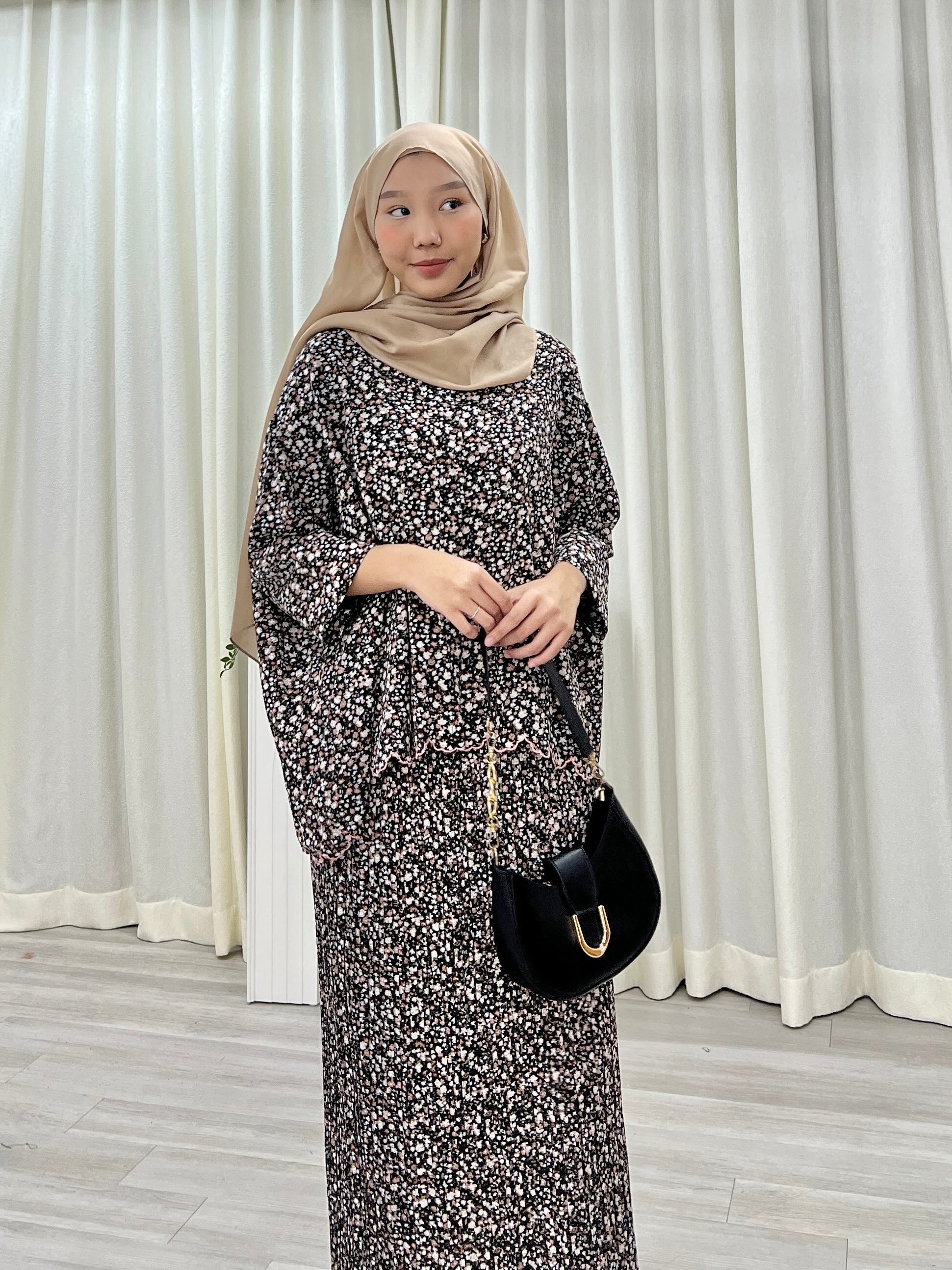 Sulam Garden Skirt Set