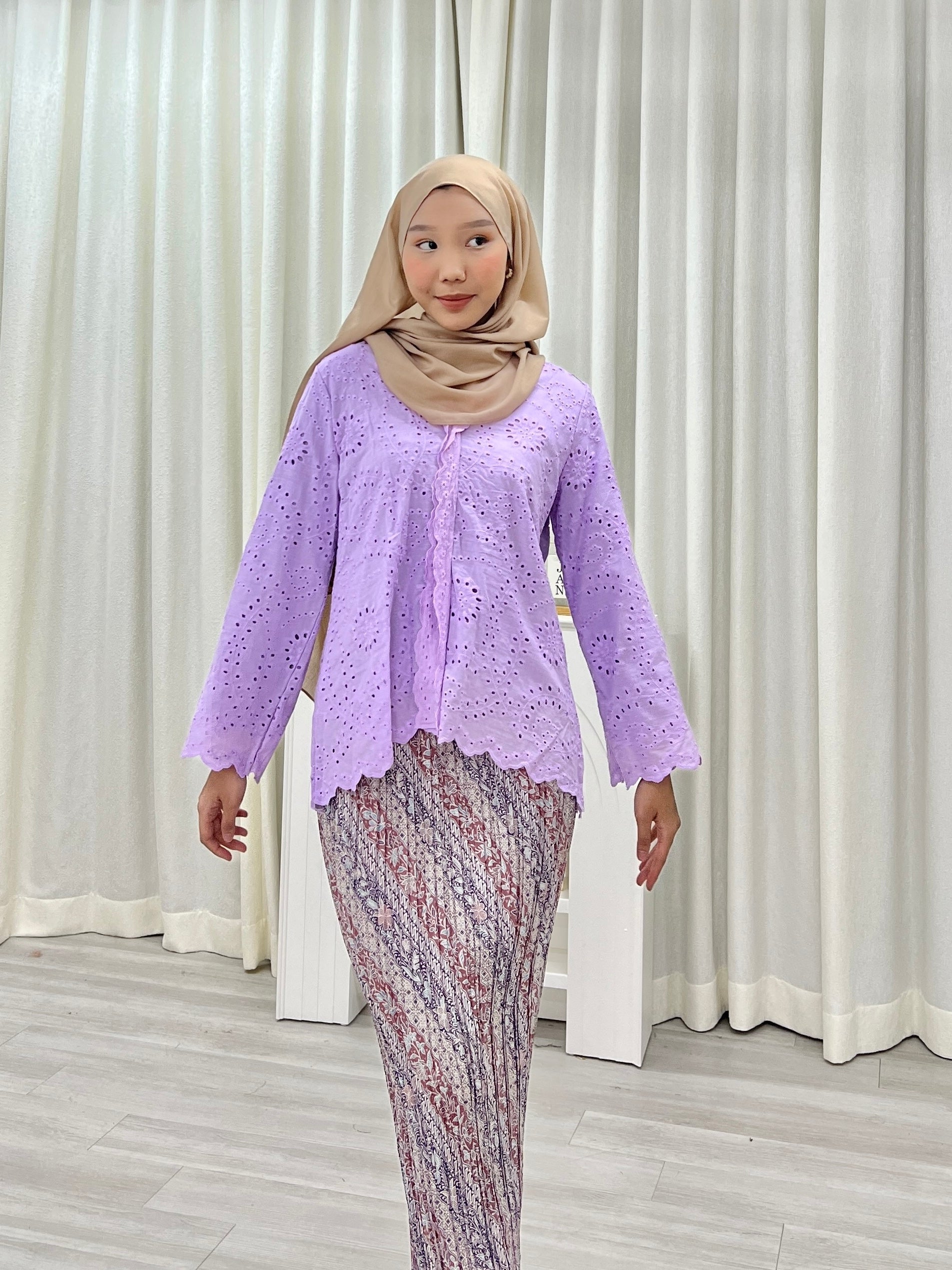 Zara Kebaya Eyelet Top