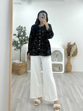Load image into Gallery viewer, Multicolour Floral Top Baby Breath
