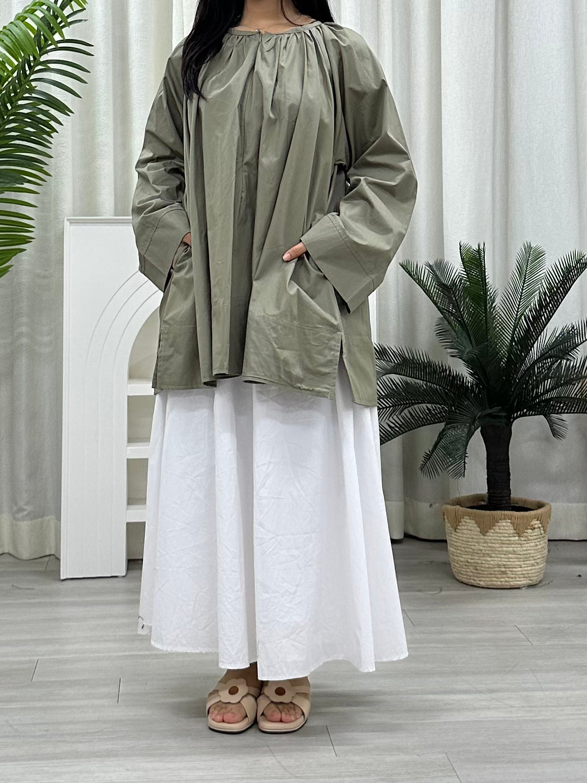 Plain Basic Wide Sleeve Top