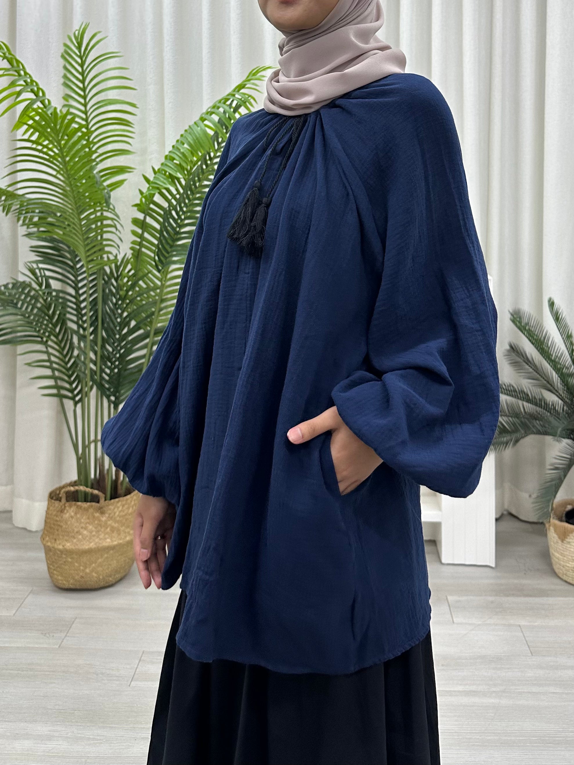 Tassel Cotton Foam Blouse