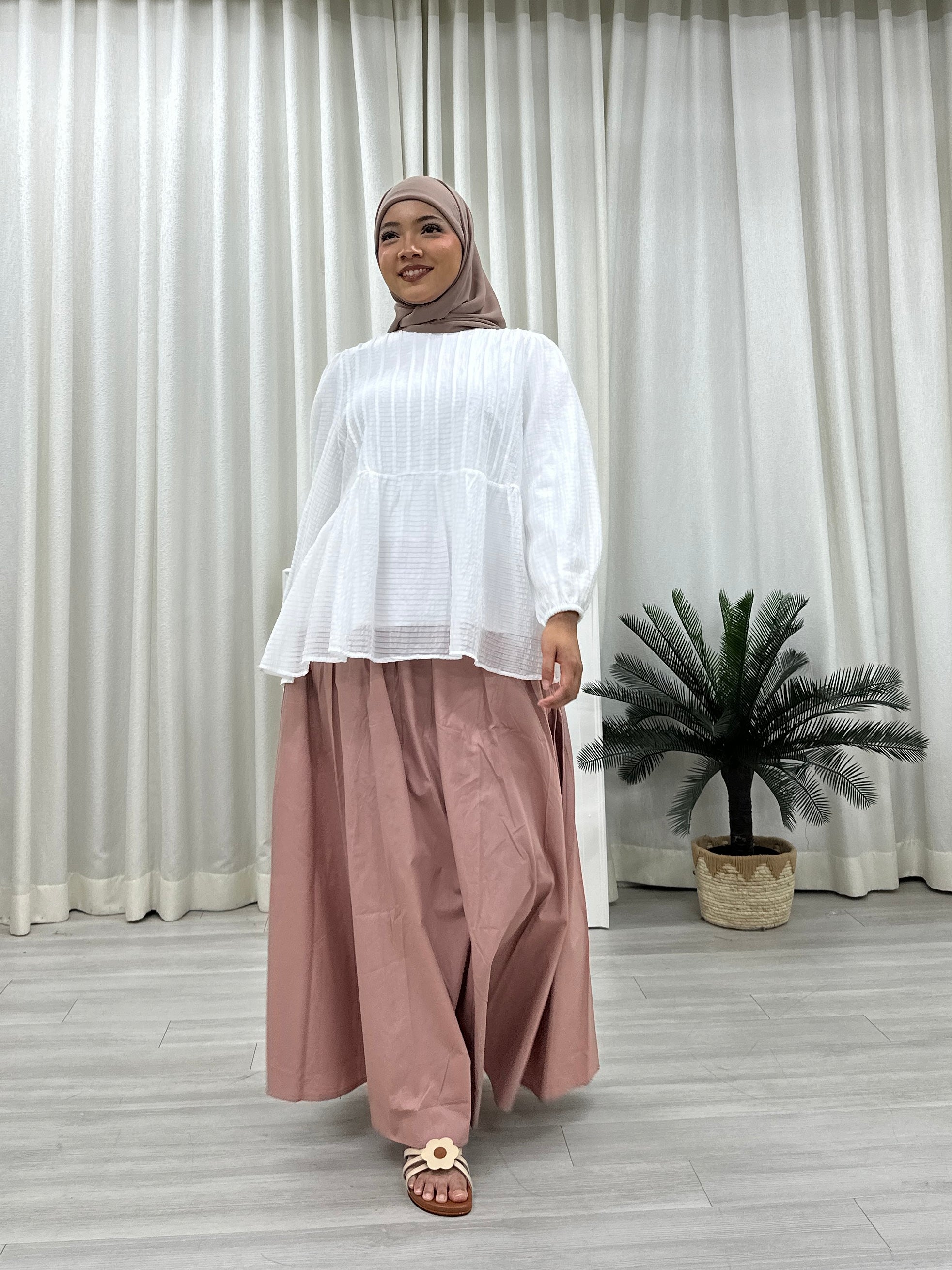 Doll Pleats Peplum Top