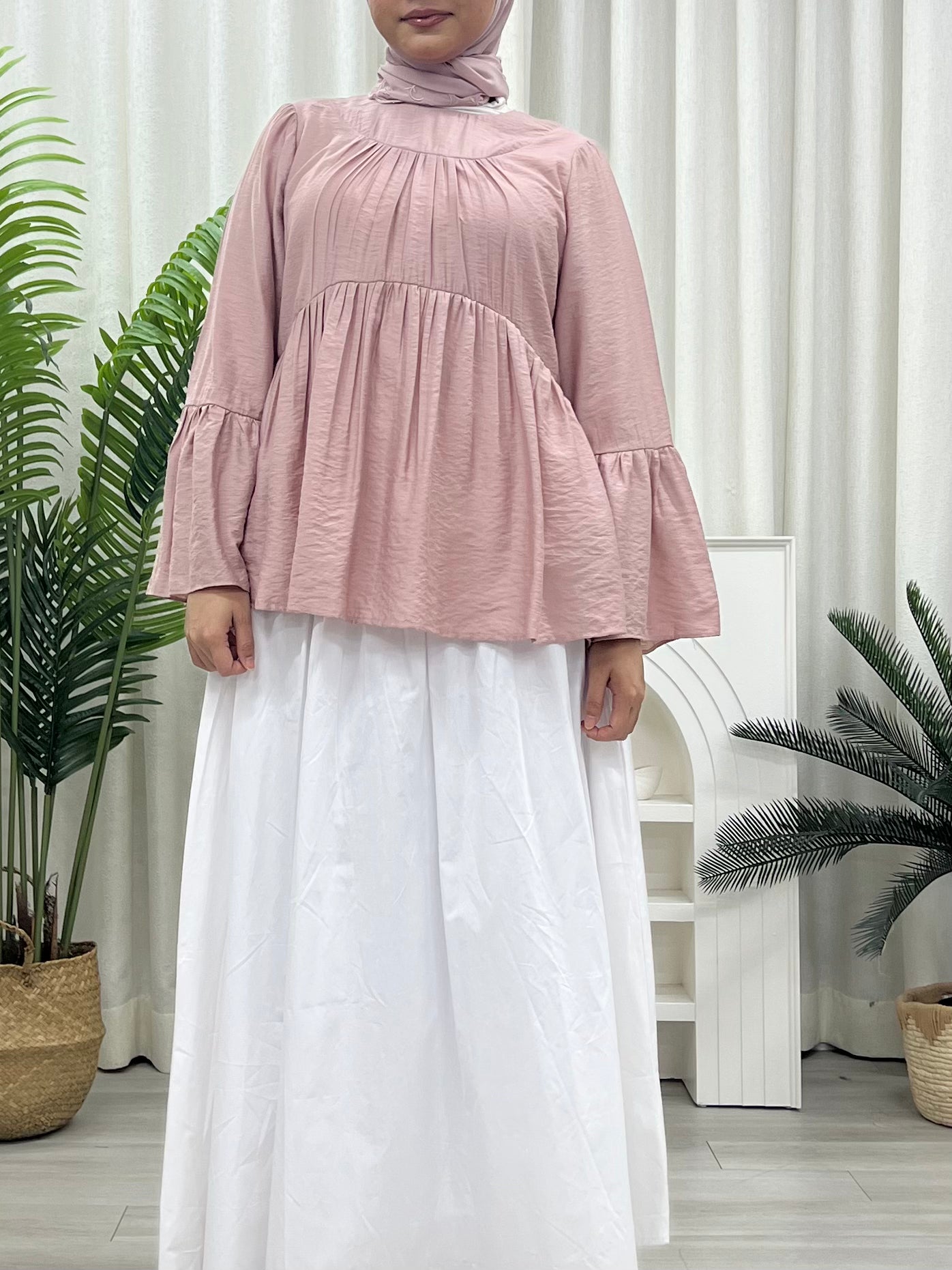 Swan Bell Wing Top HV Label