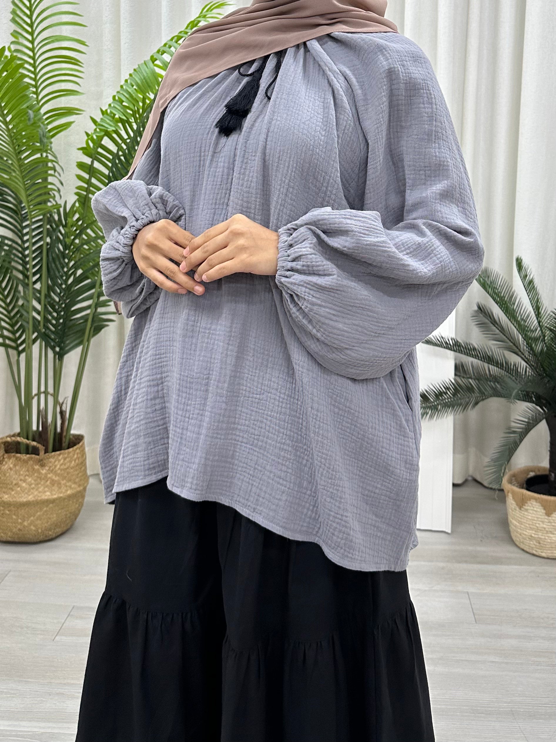 Tassel Cotton Foam Blouse