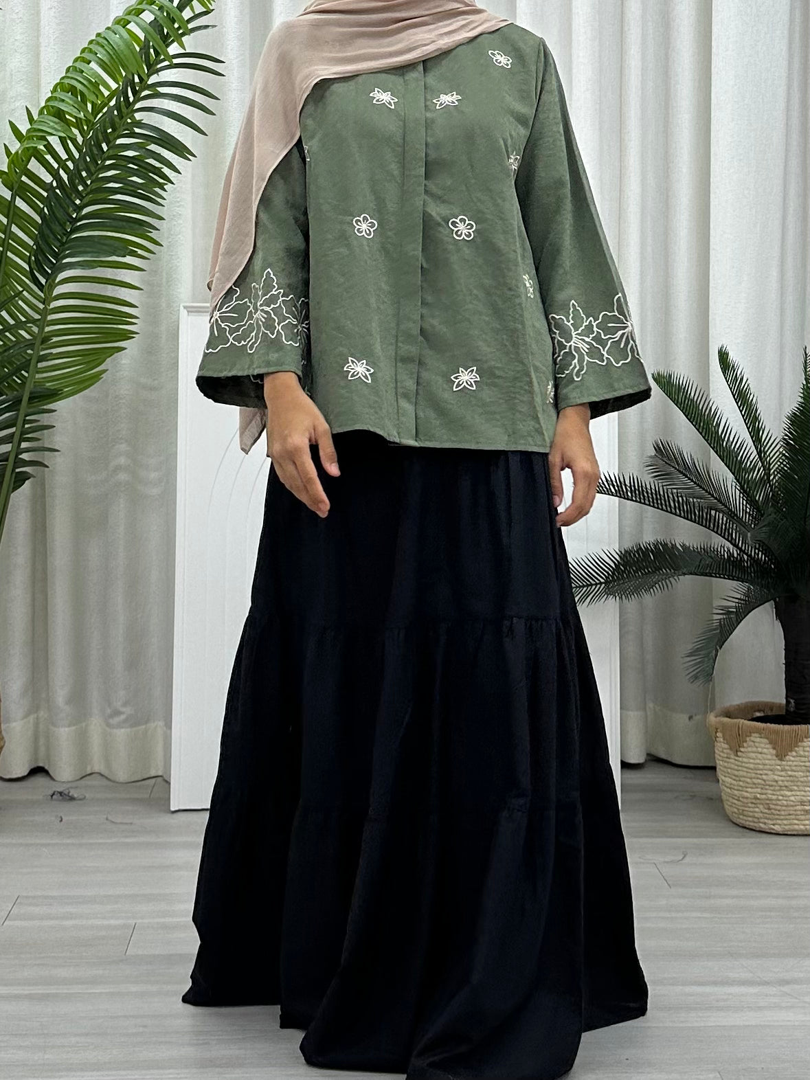 Lily Bloom Kurung Top - Button