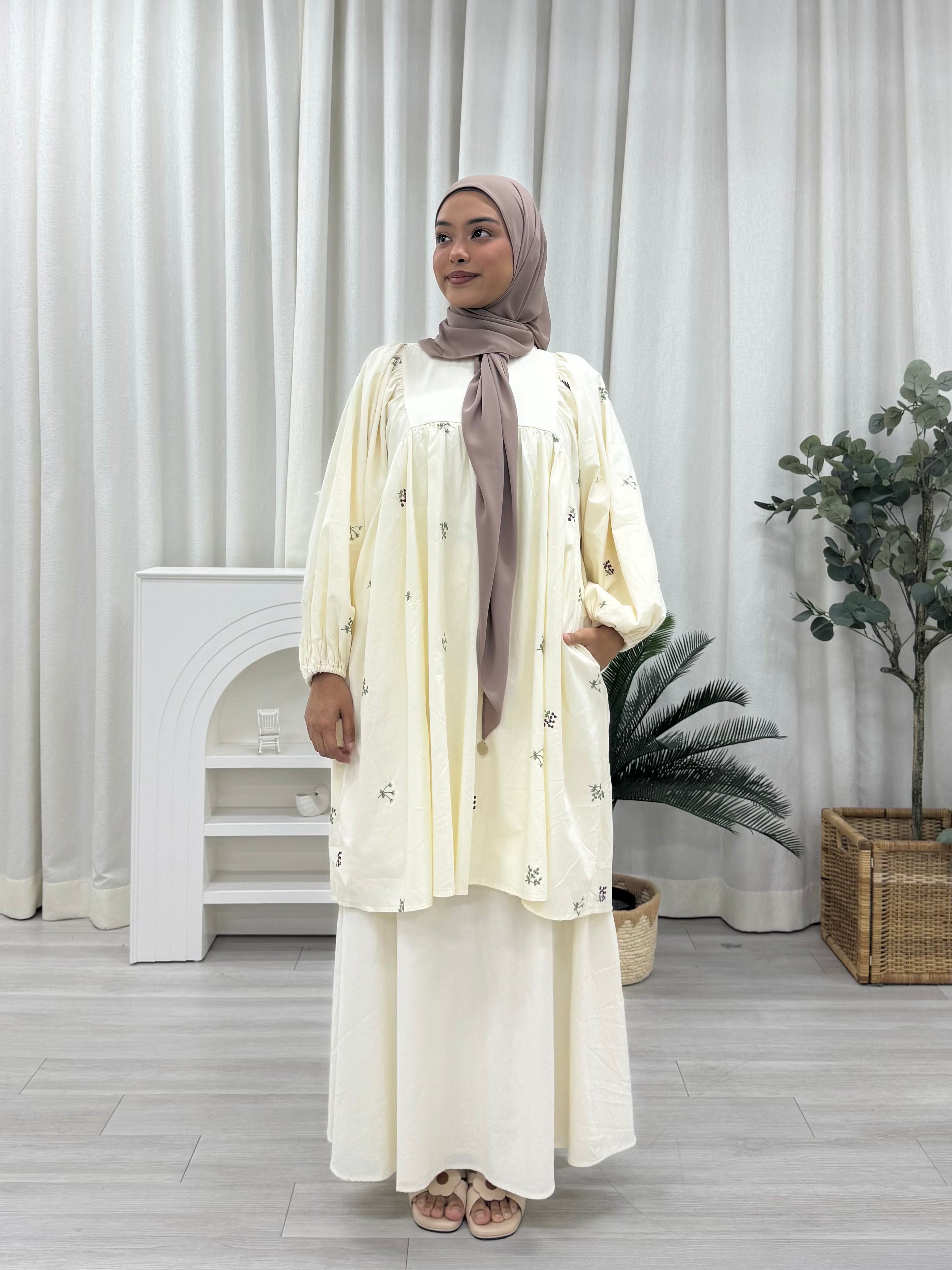 Embo Babydoll Tunic - Mira Pockets