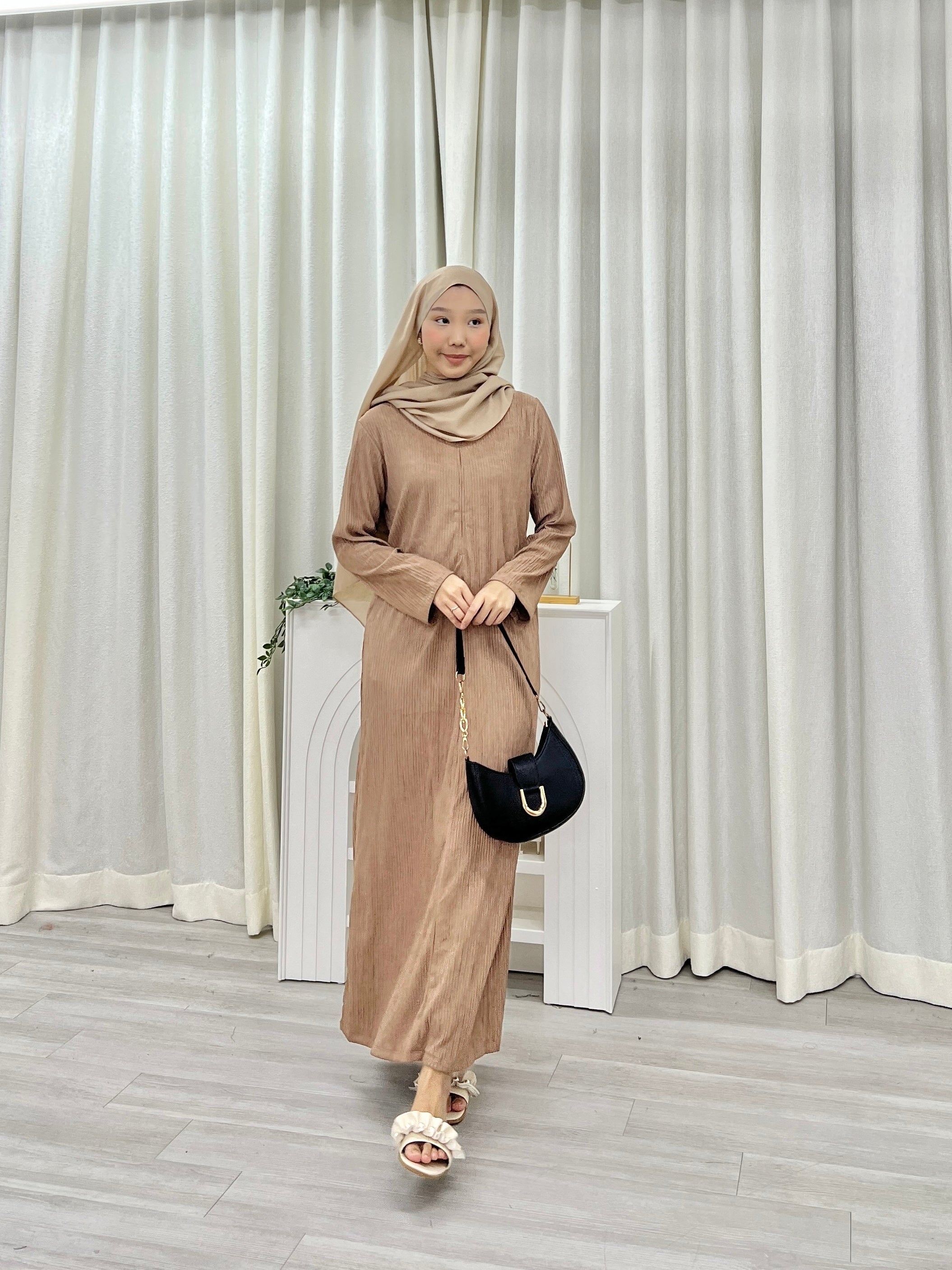 Miya Elegant Pleated Dress