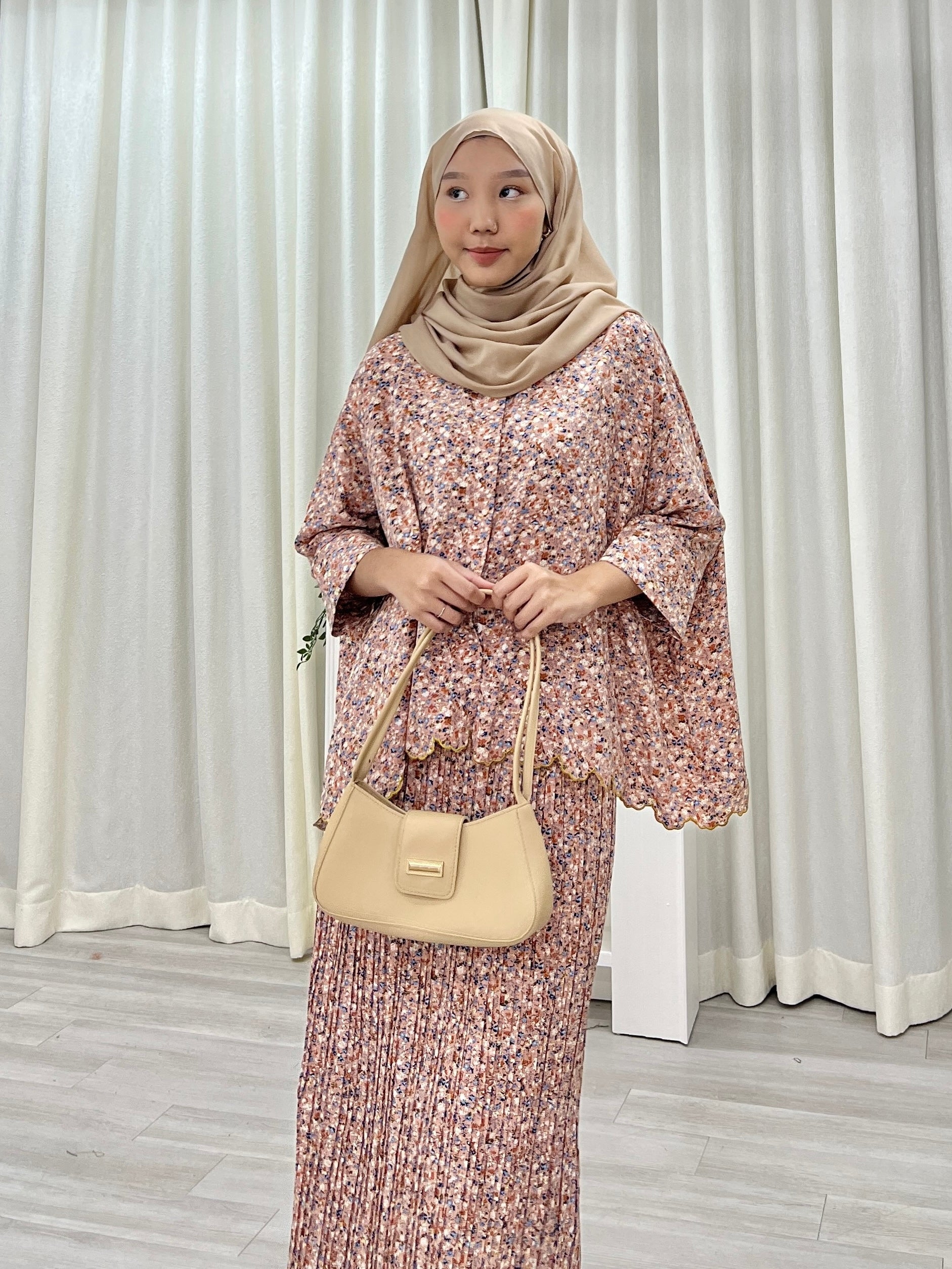 Sulam Garden Skirt Set