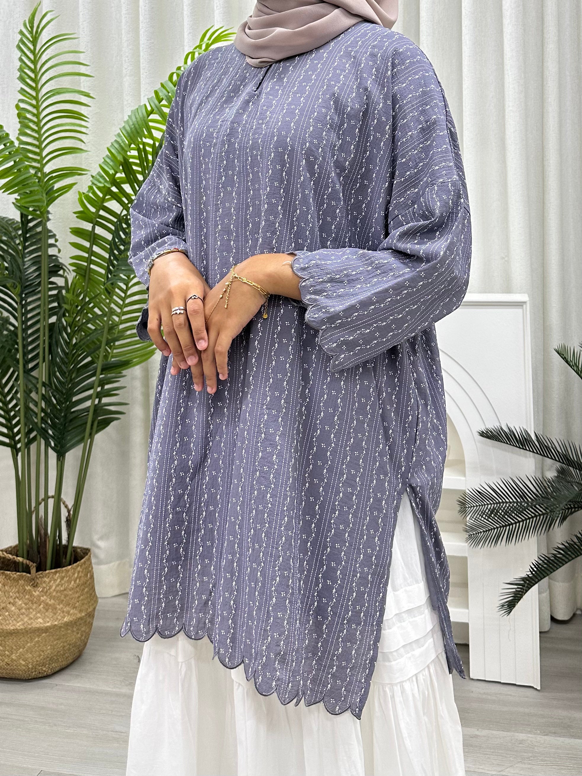 Pastel Essence Sulam Tunic