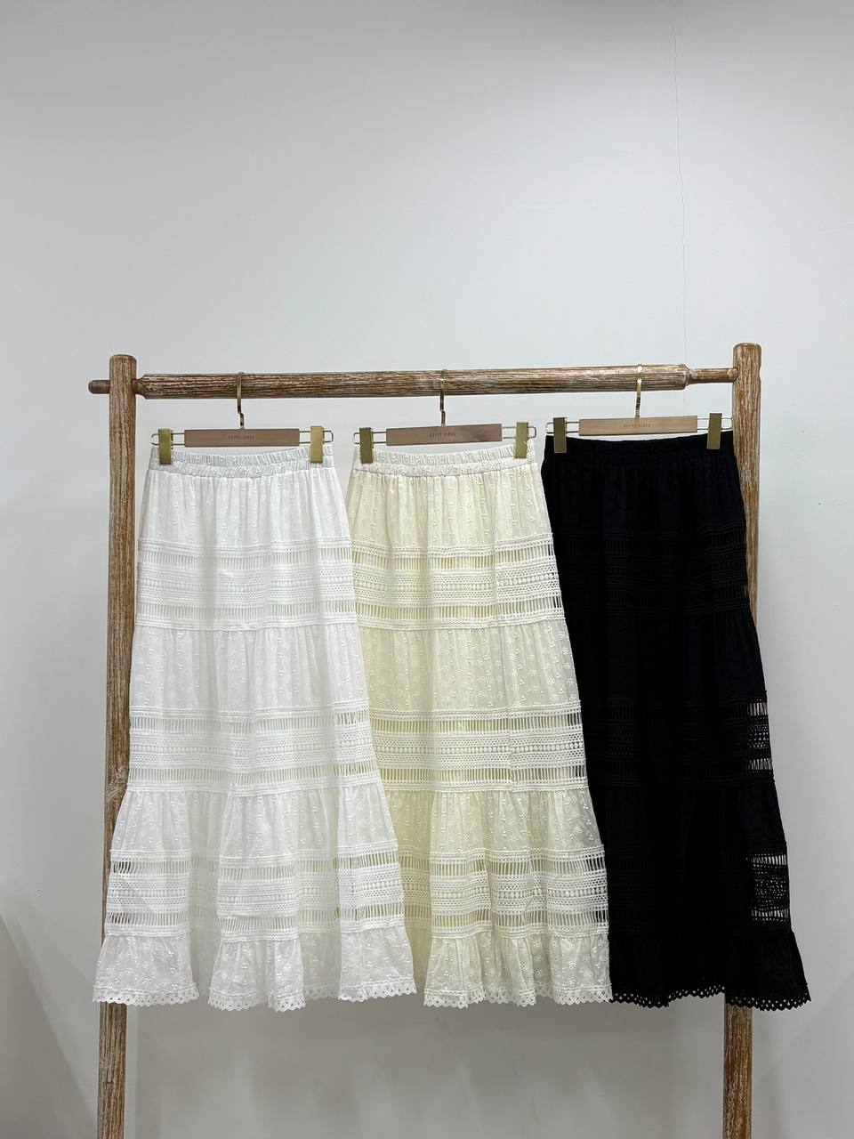 Elia Eyelet Tiered Lines Skirt