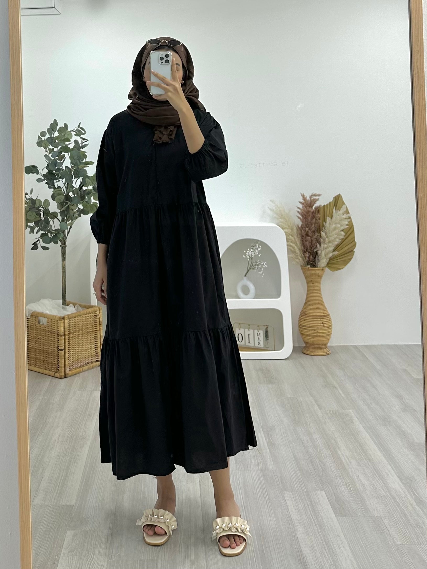 Plain Nursing Friendly Linen Dress