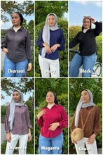Load image into Gallery viewer, Pleated Iridescent Collar Top
