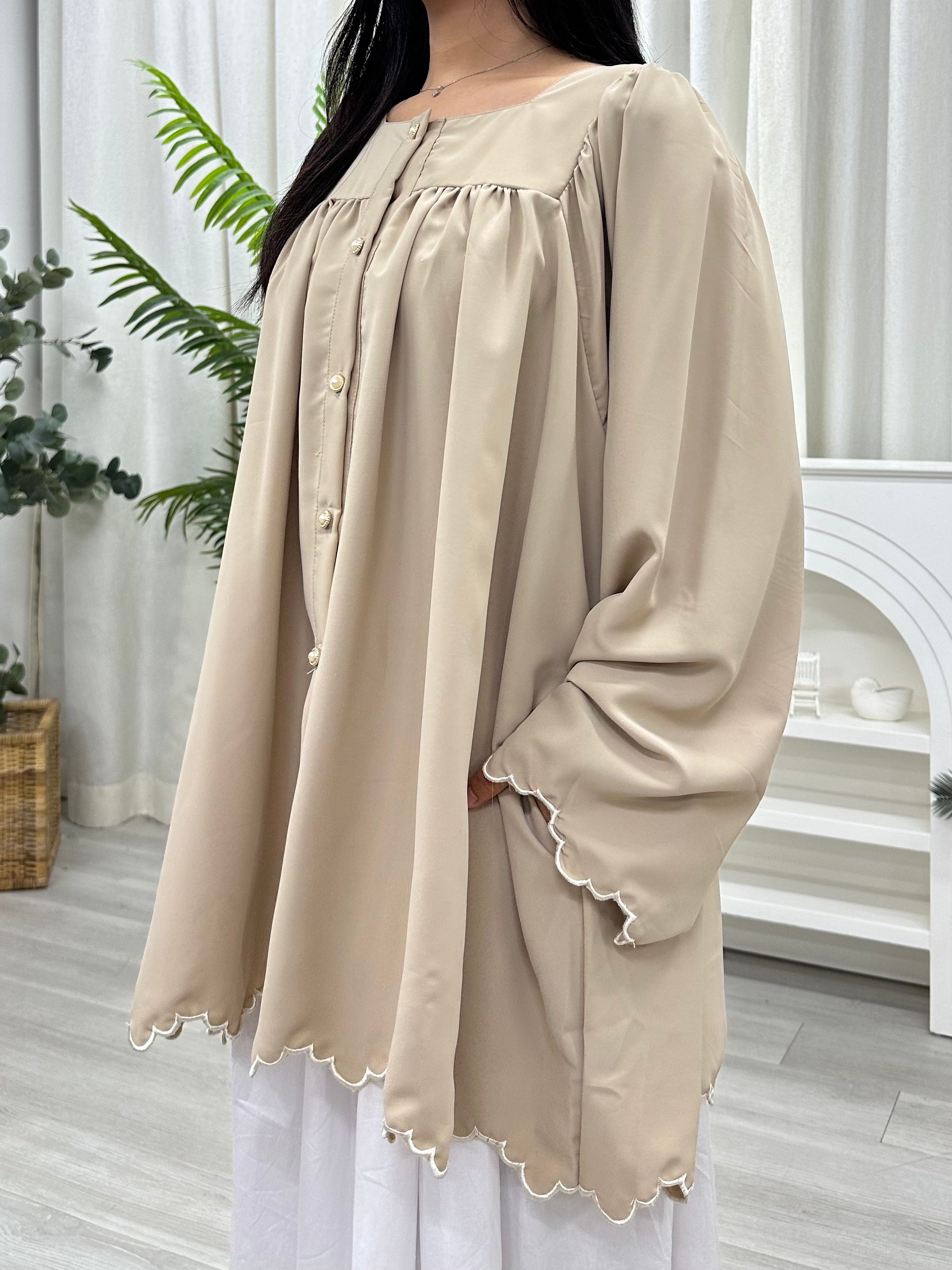 Nova Button Simple Sulam Top