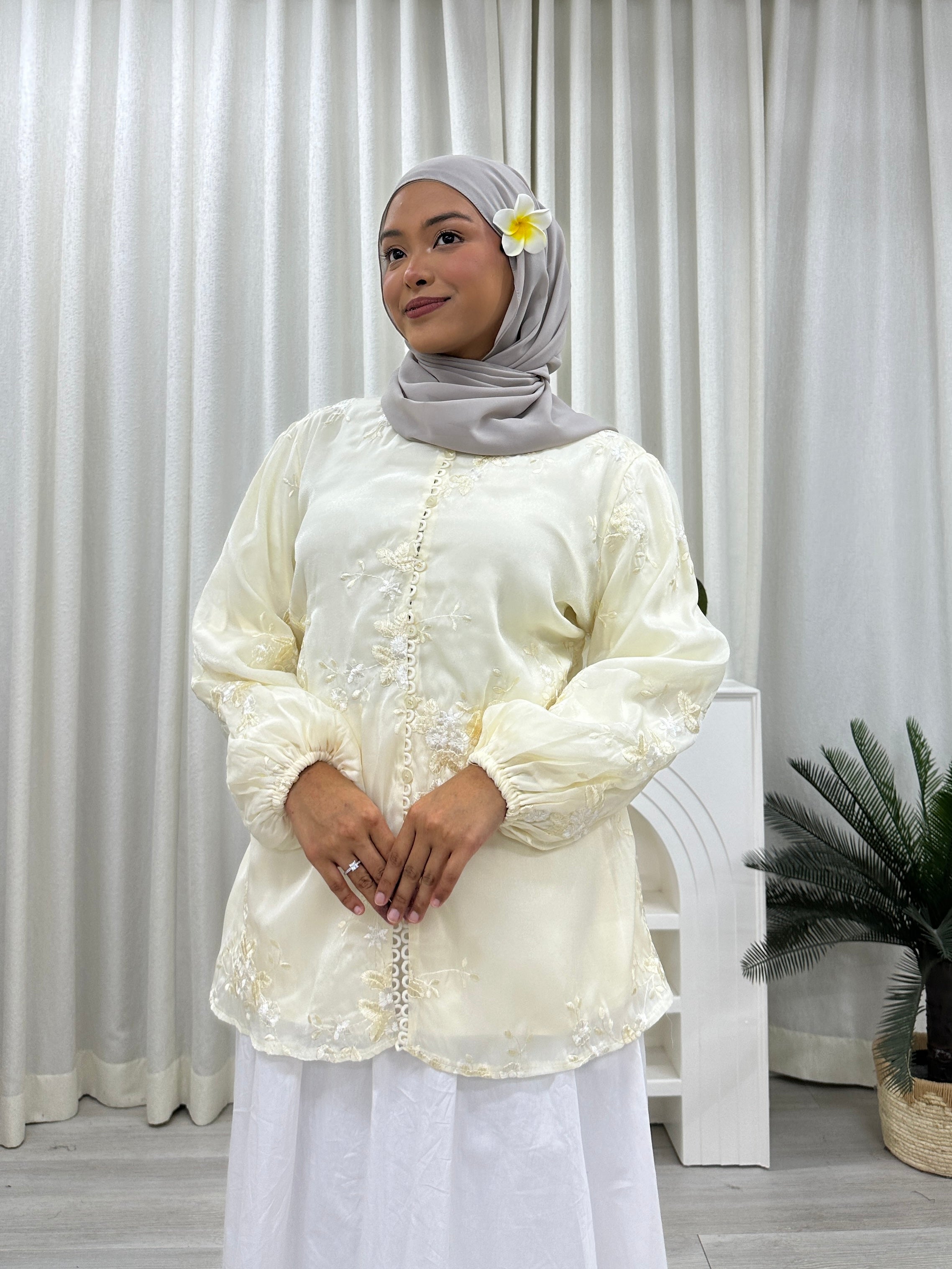 Wanderlace Blouse - Mira Attached sash