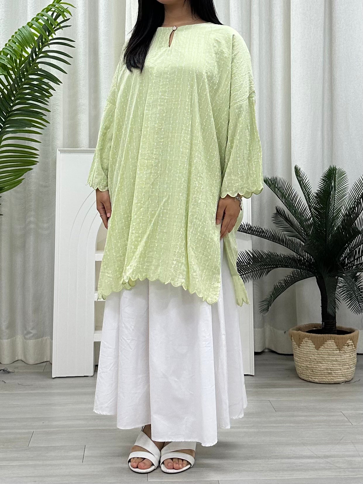 Pastel Essence Sulam Tunic
