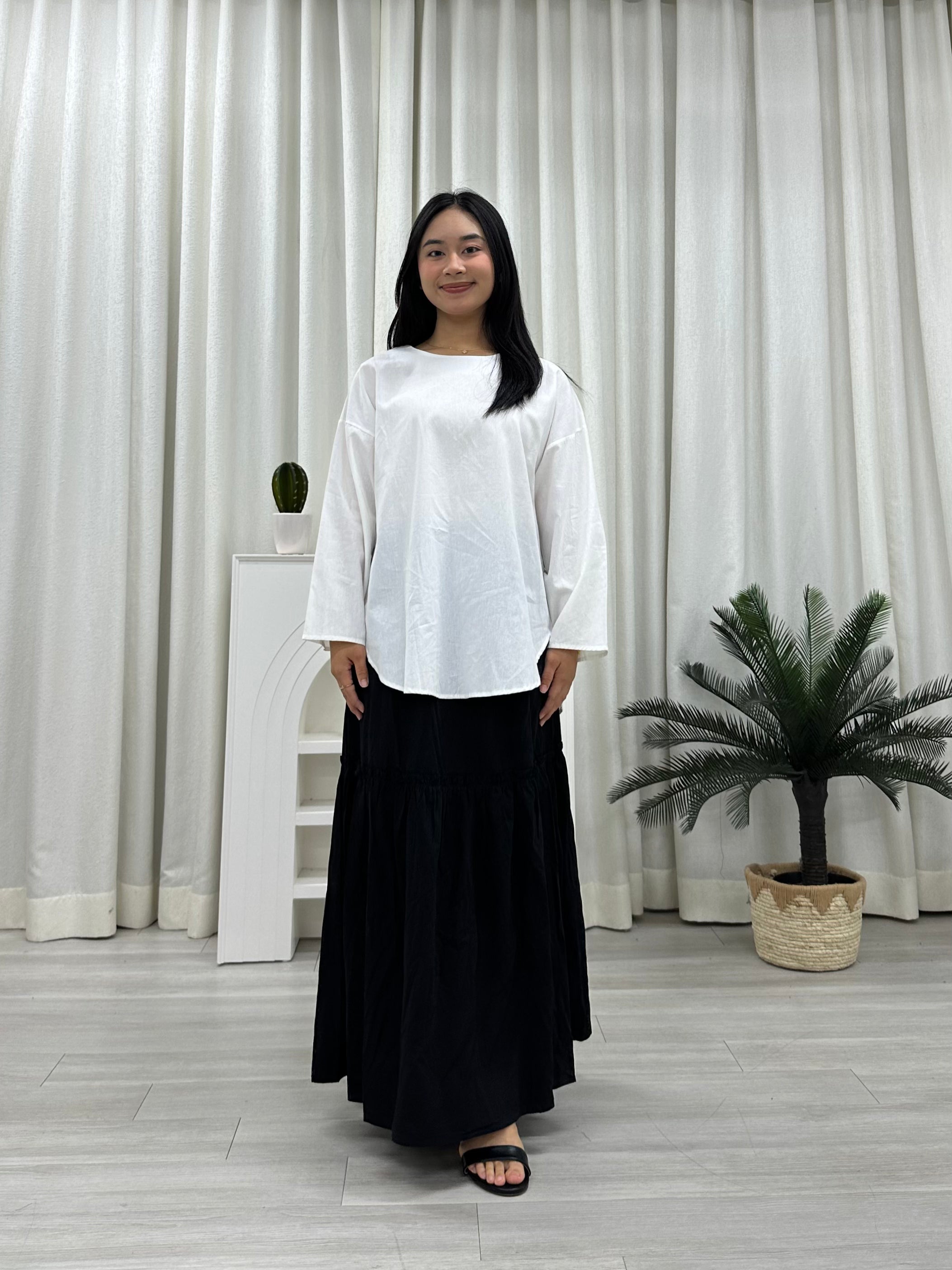 Sofia Cotton Basic High Low Top