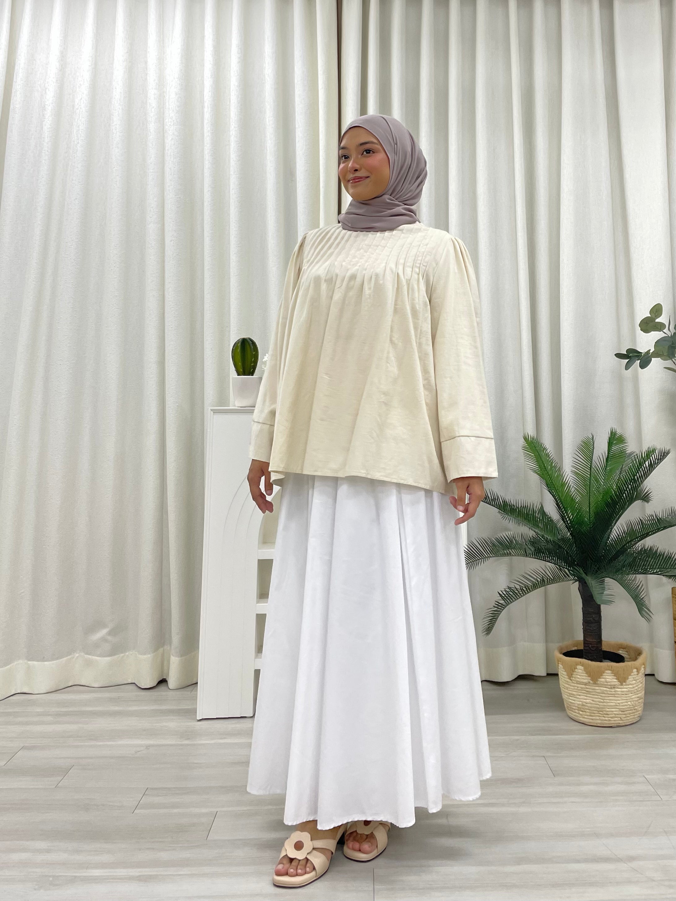Rina Pleat Flare Linen Top