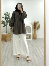 Load image into Gallery viewer, Sarah Button Pocket Top Houndstooth

