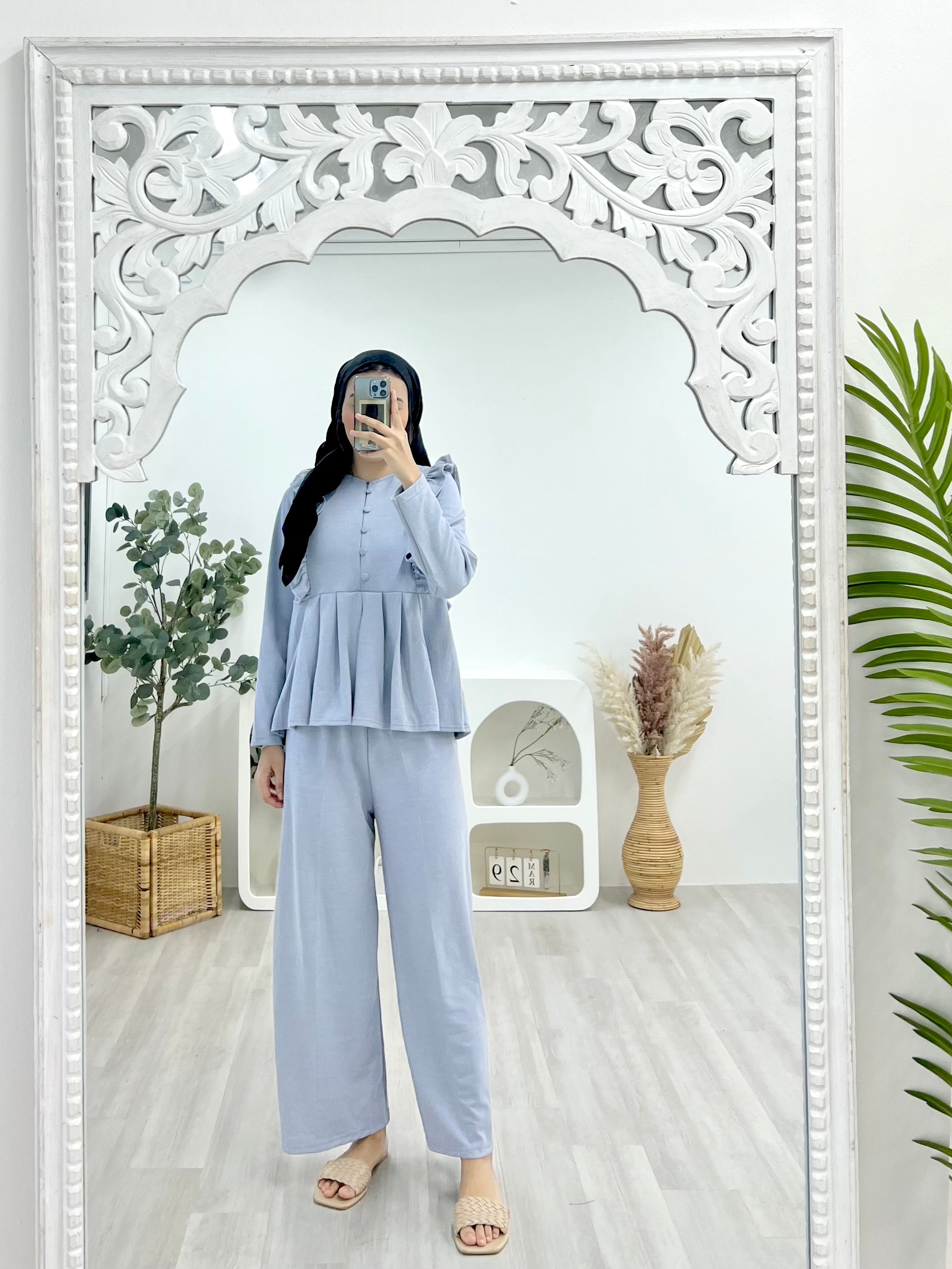 Ribbed Ruffle Lara Pants Set