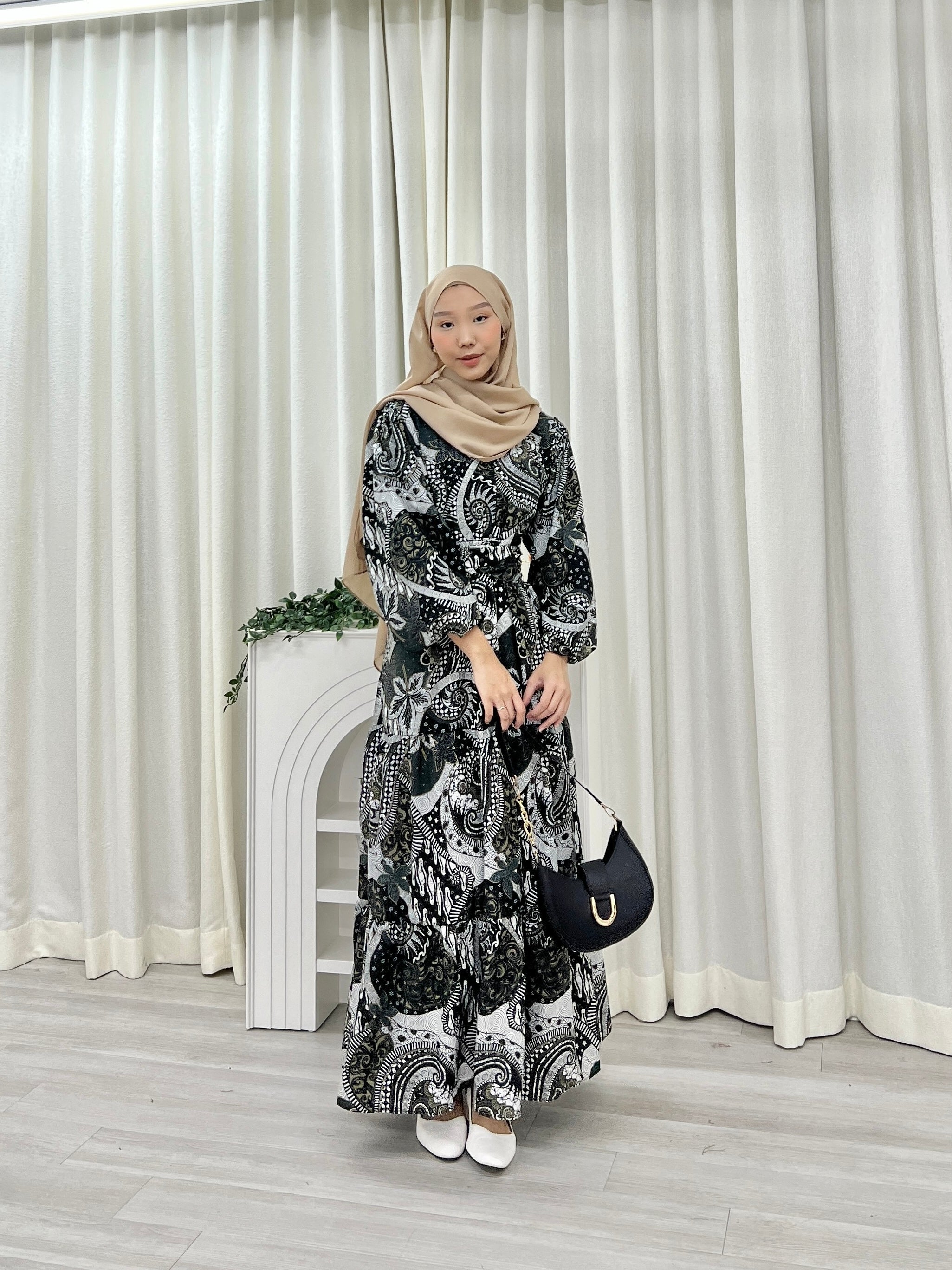 Batik Balloon Sleeve Dress - Jihan