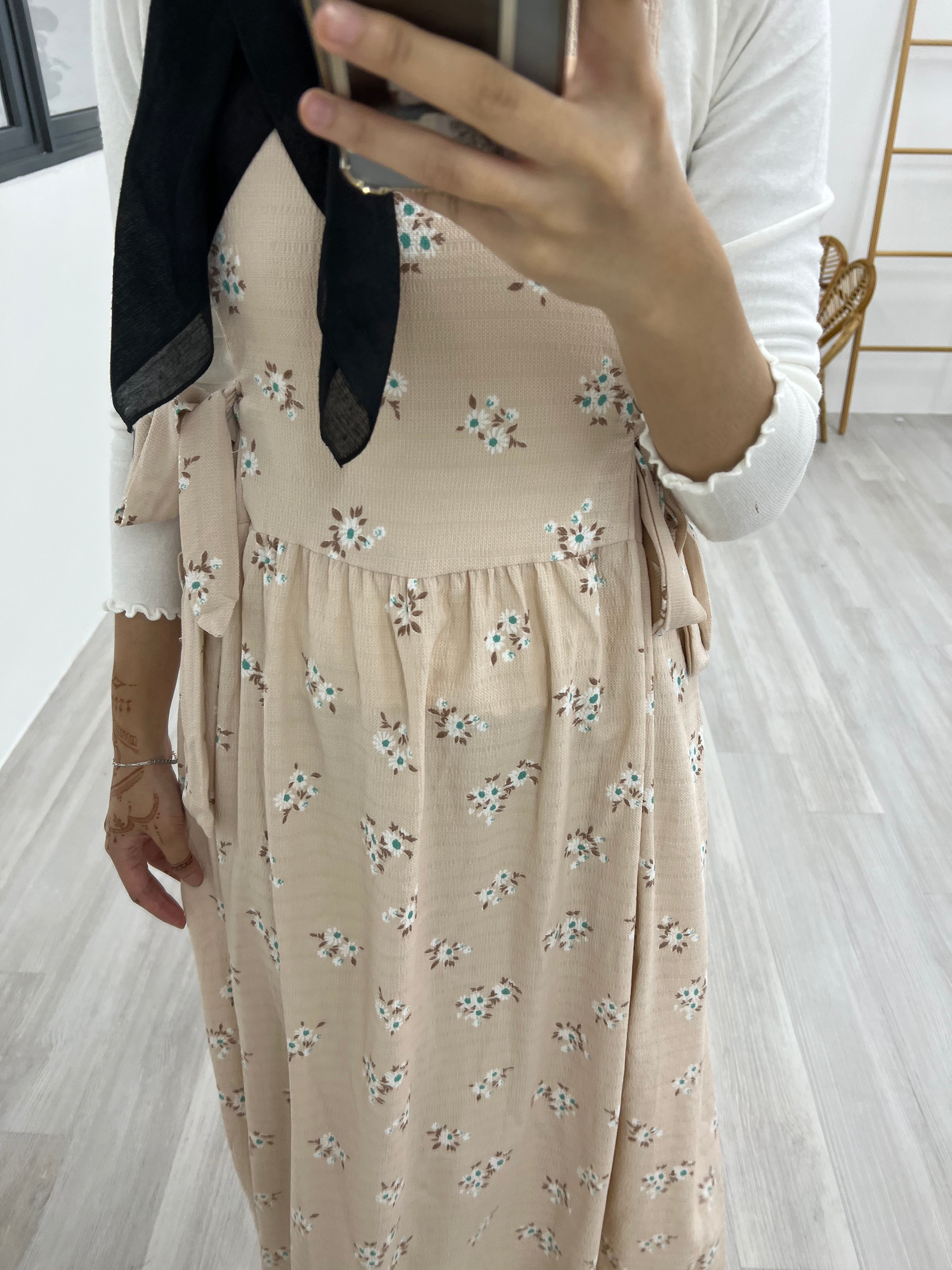 Sleeveless Side-Tie Daisy Dress