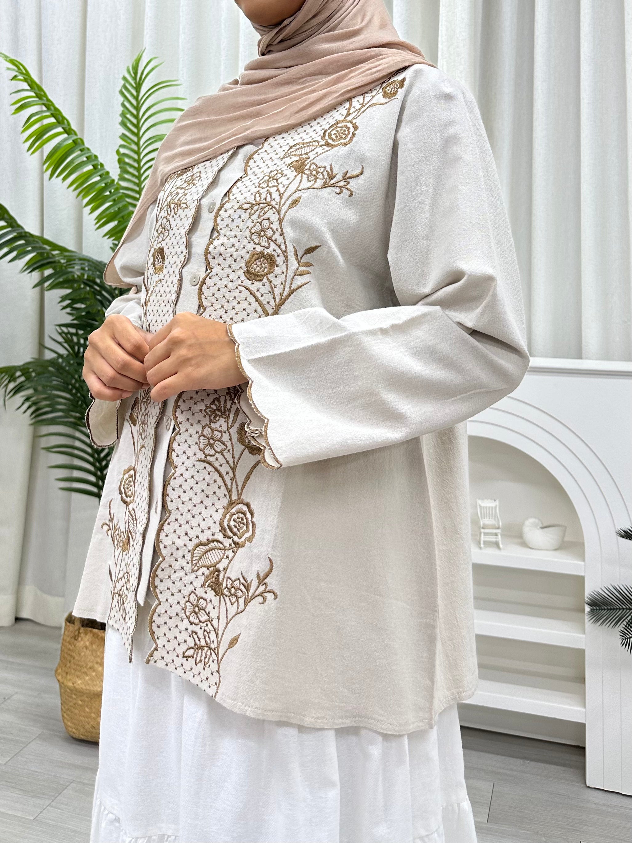 Floral Sulam Drift Top - Button