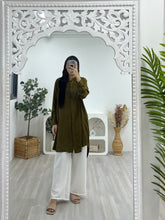 Load image into Gallery viewer, Tailored Plain Button-up Dress
