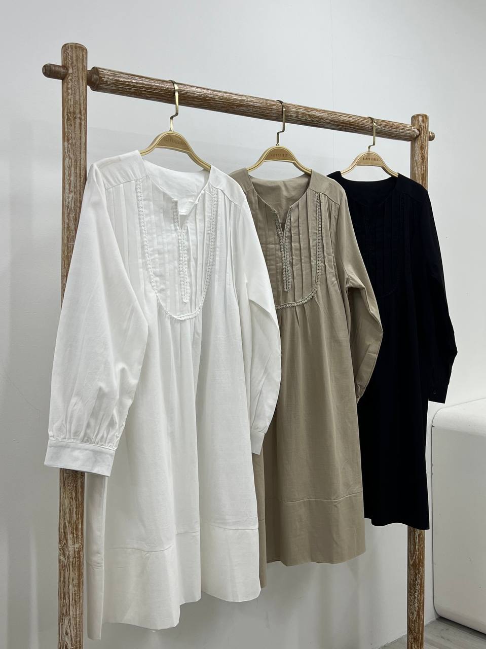 Belle Pleated Lace Tunic - Linen