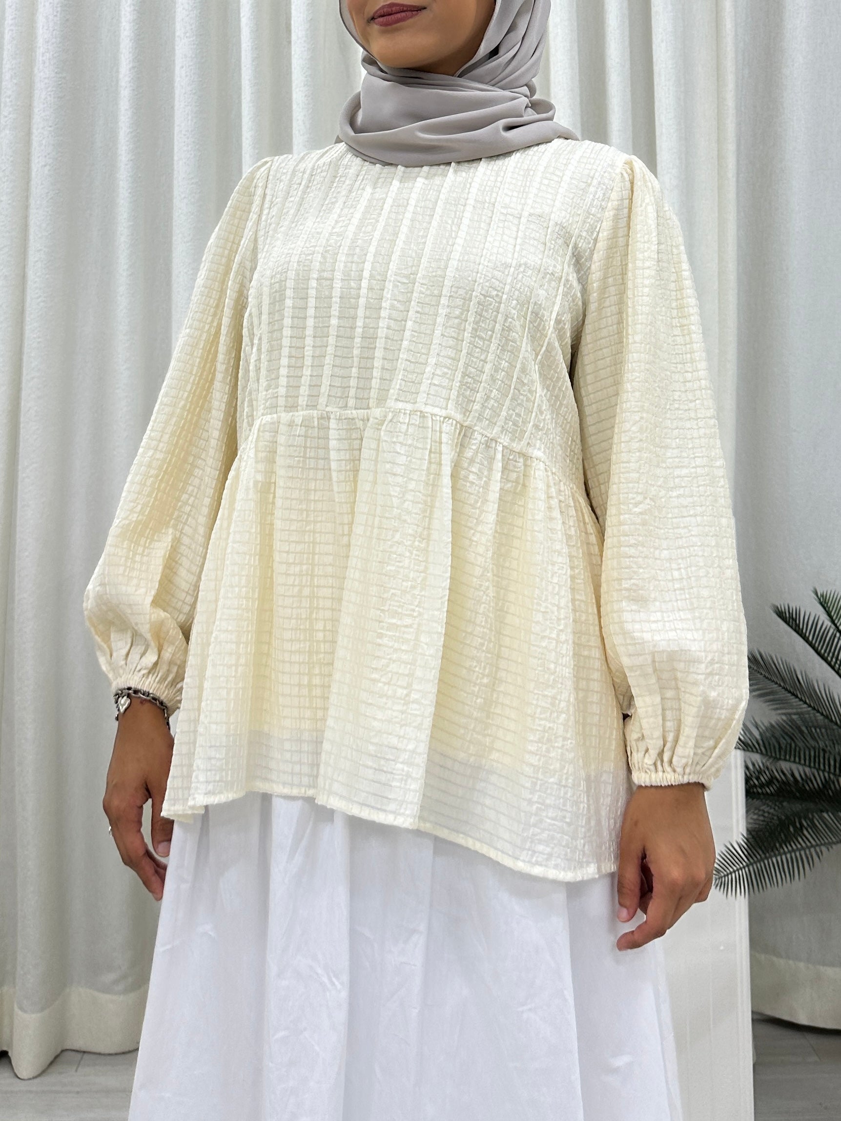 Doll Pleats Peplum Top