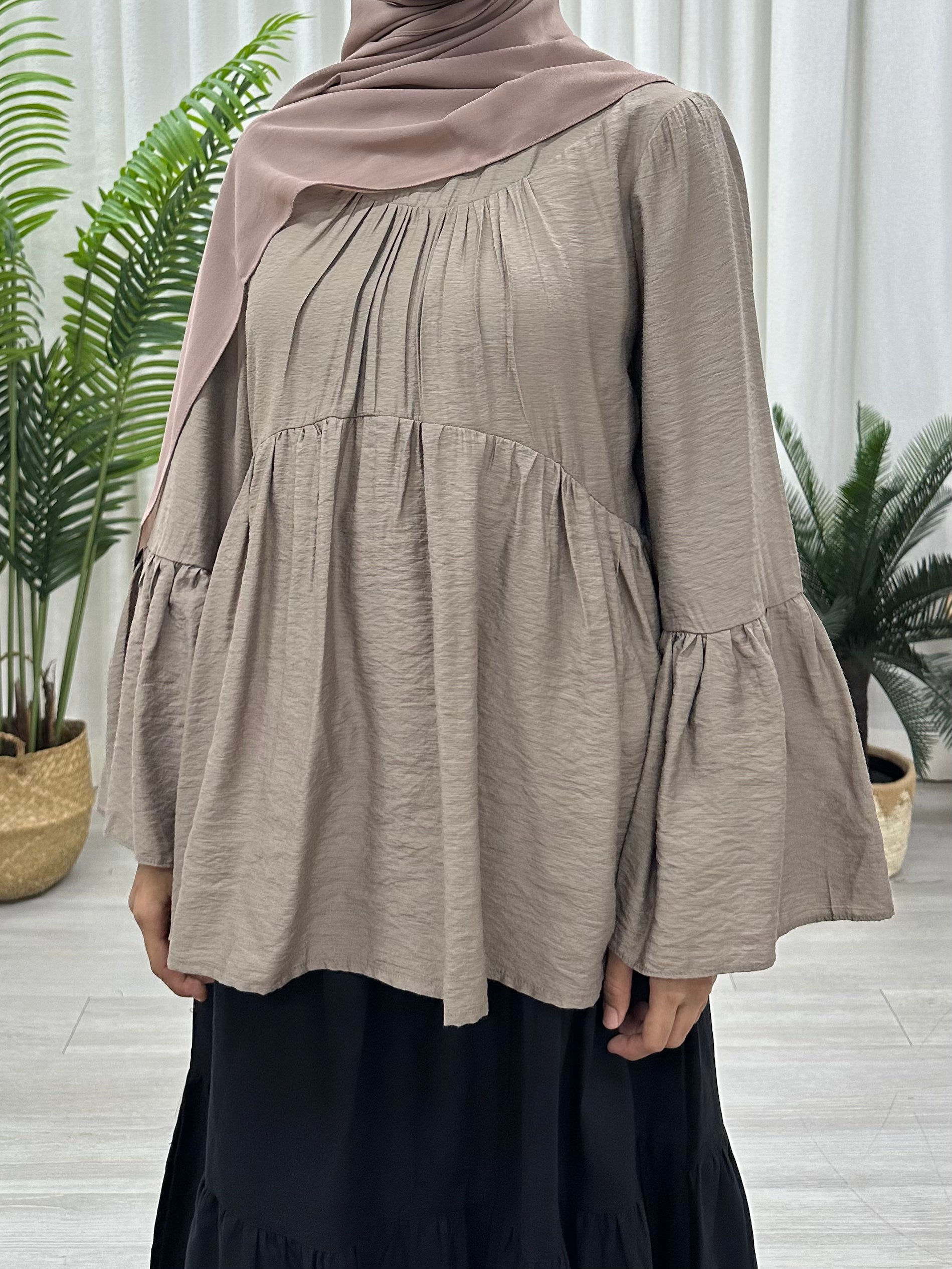 Swan Bell Wing Top HV Label