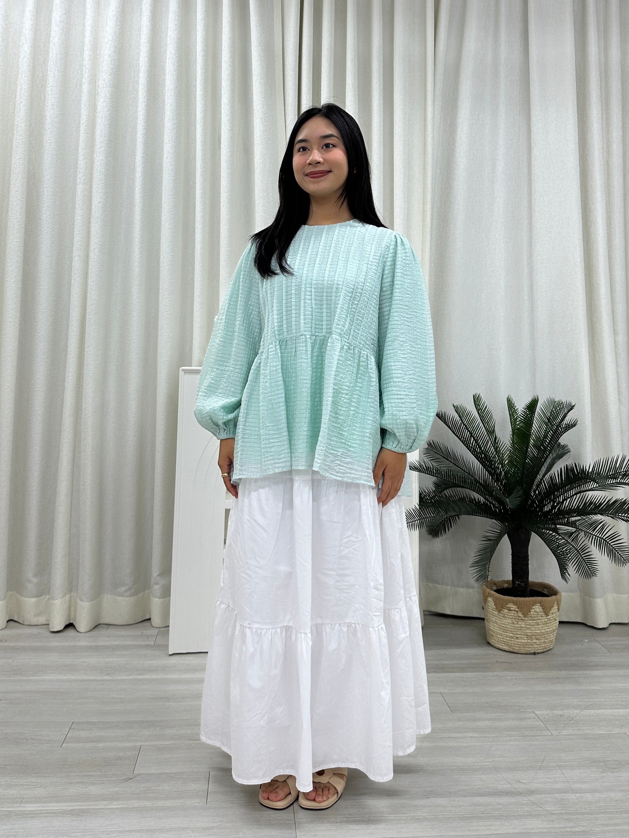 Doll Pleats Peplum Top