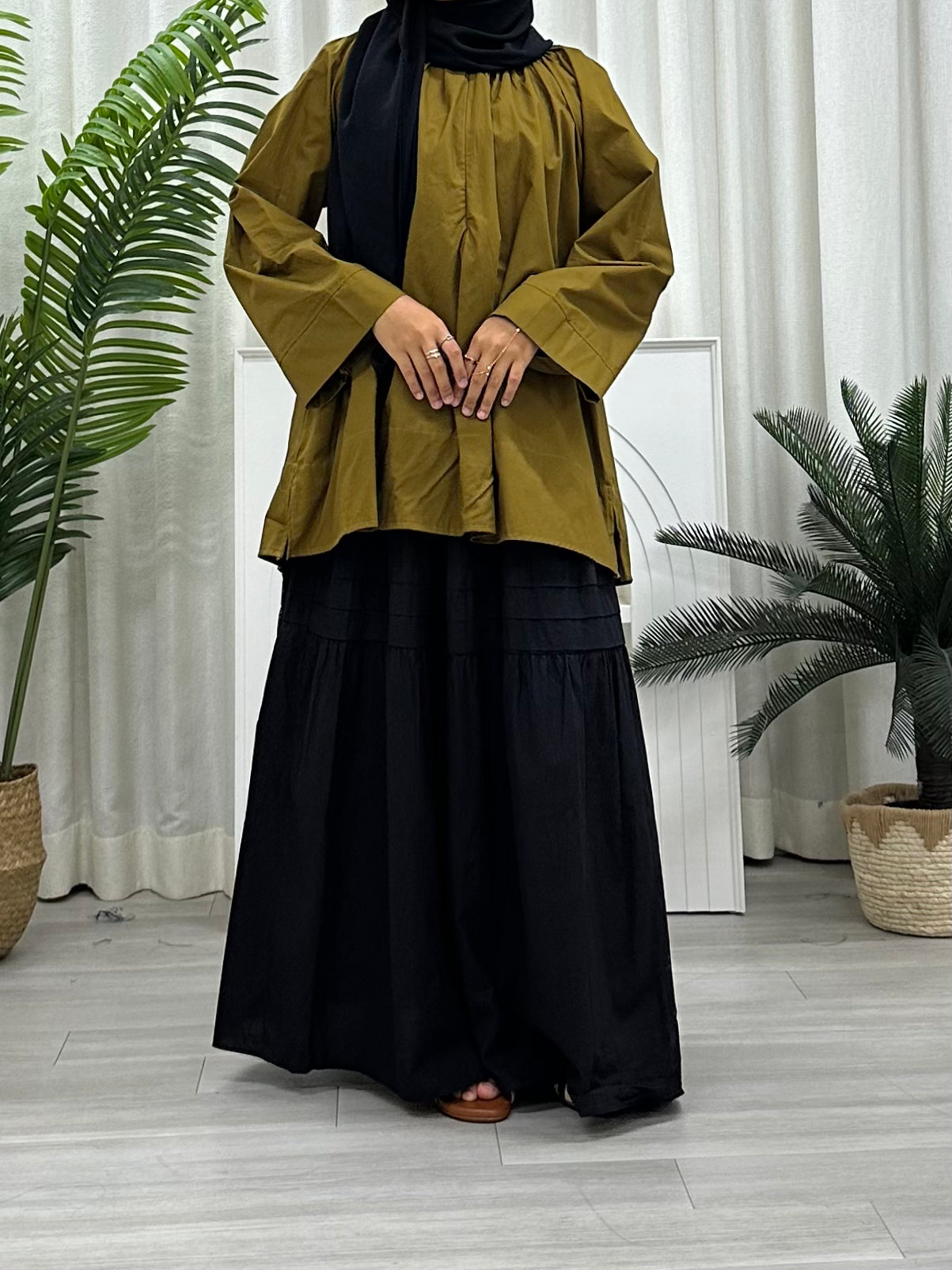 Plain Basic Wide Sleeve Top