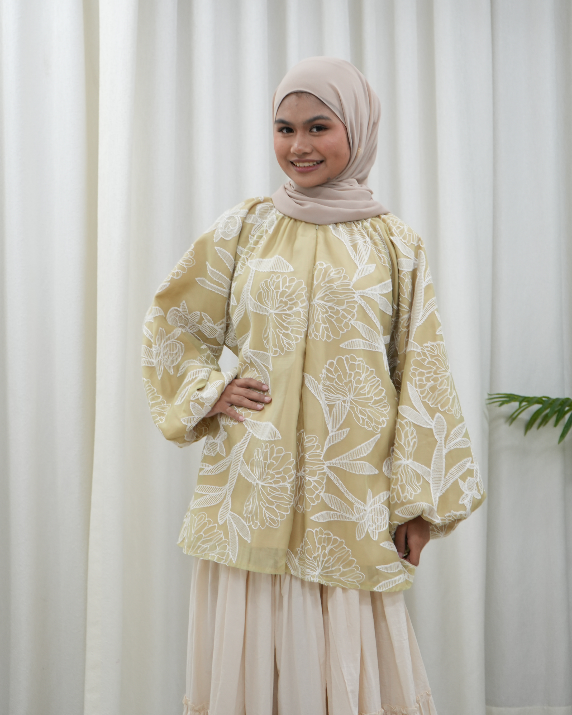 Fleur Organza Top (Nursing Friendly)