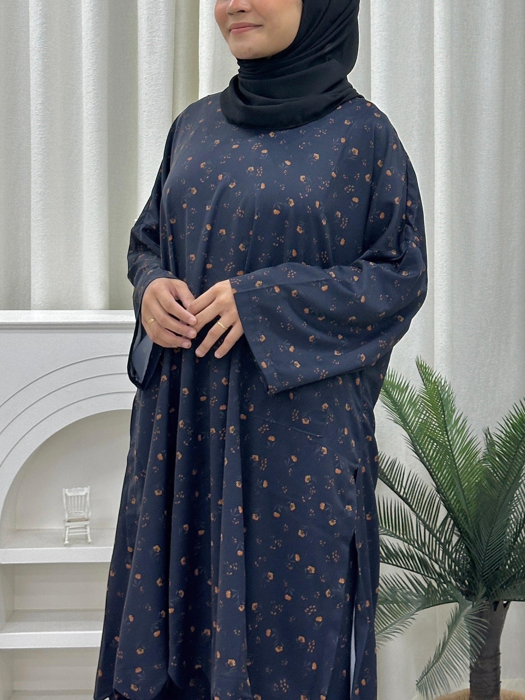 V-Neck Printed Tunic Skirt Set