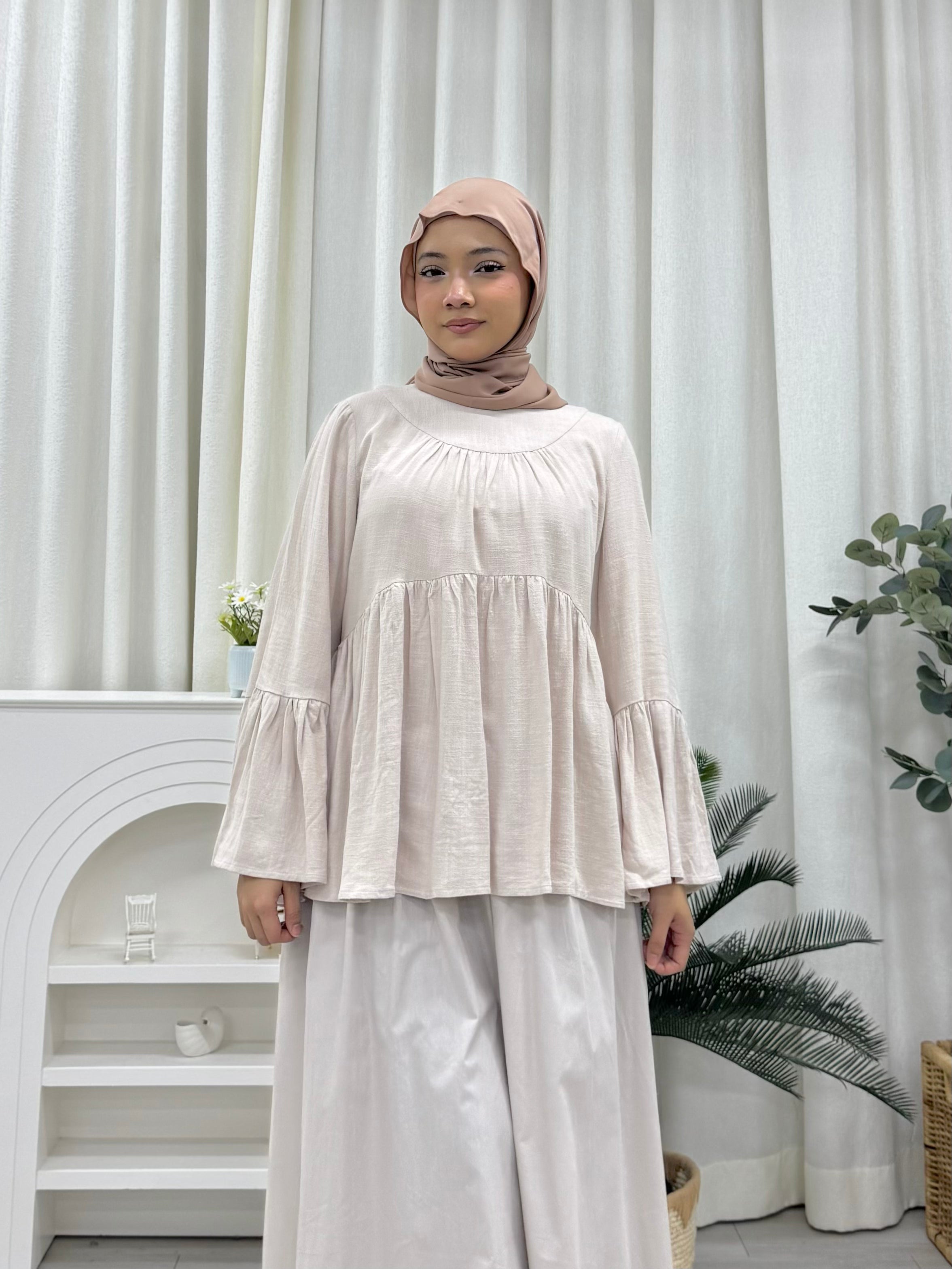 Swan Bell Wing Top Linen Pockets