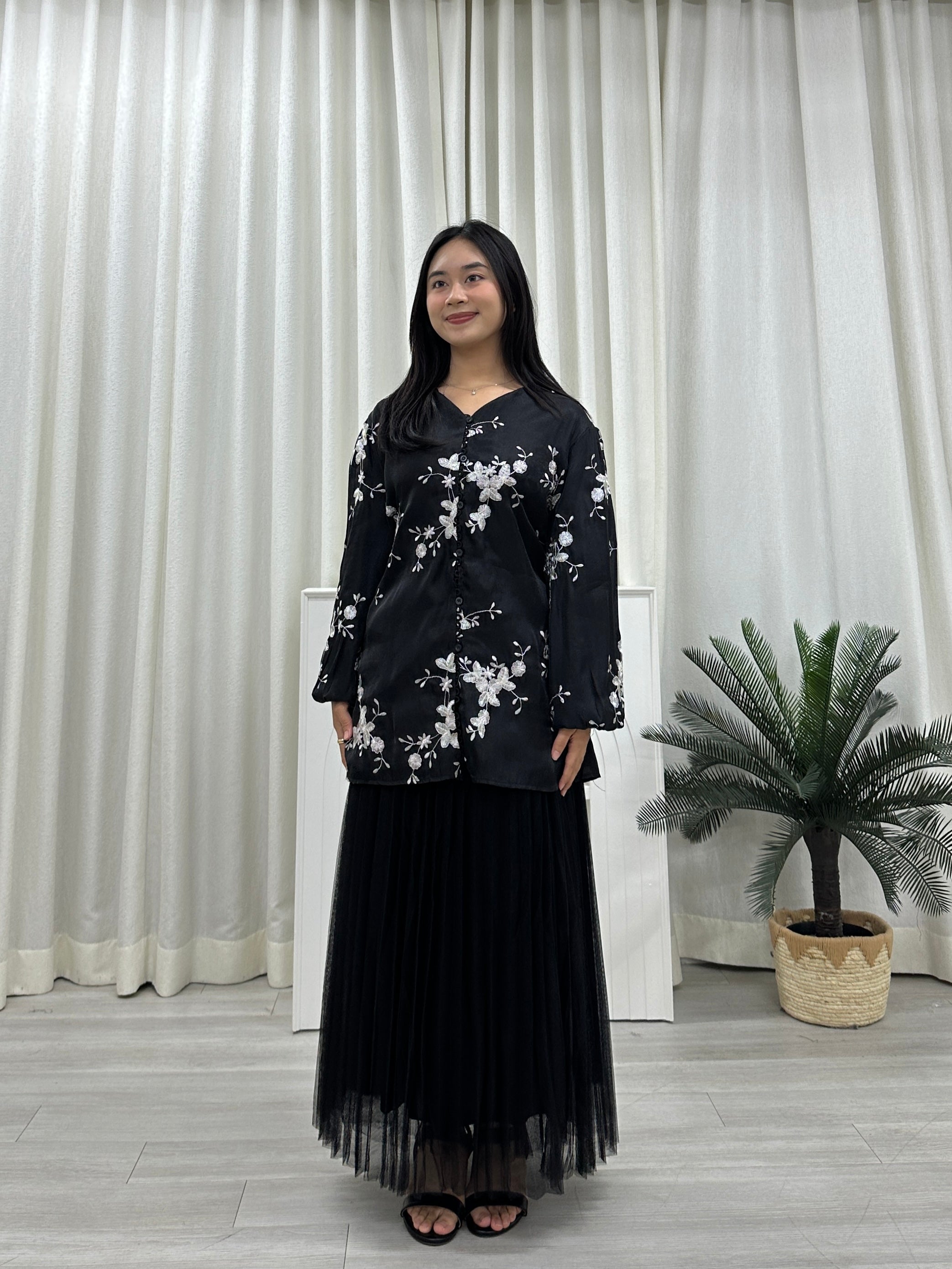 Wanderlace Blouse - Mira Attached sash
