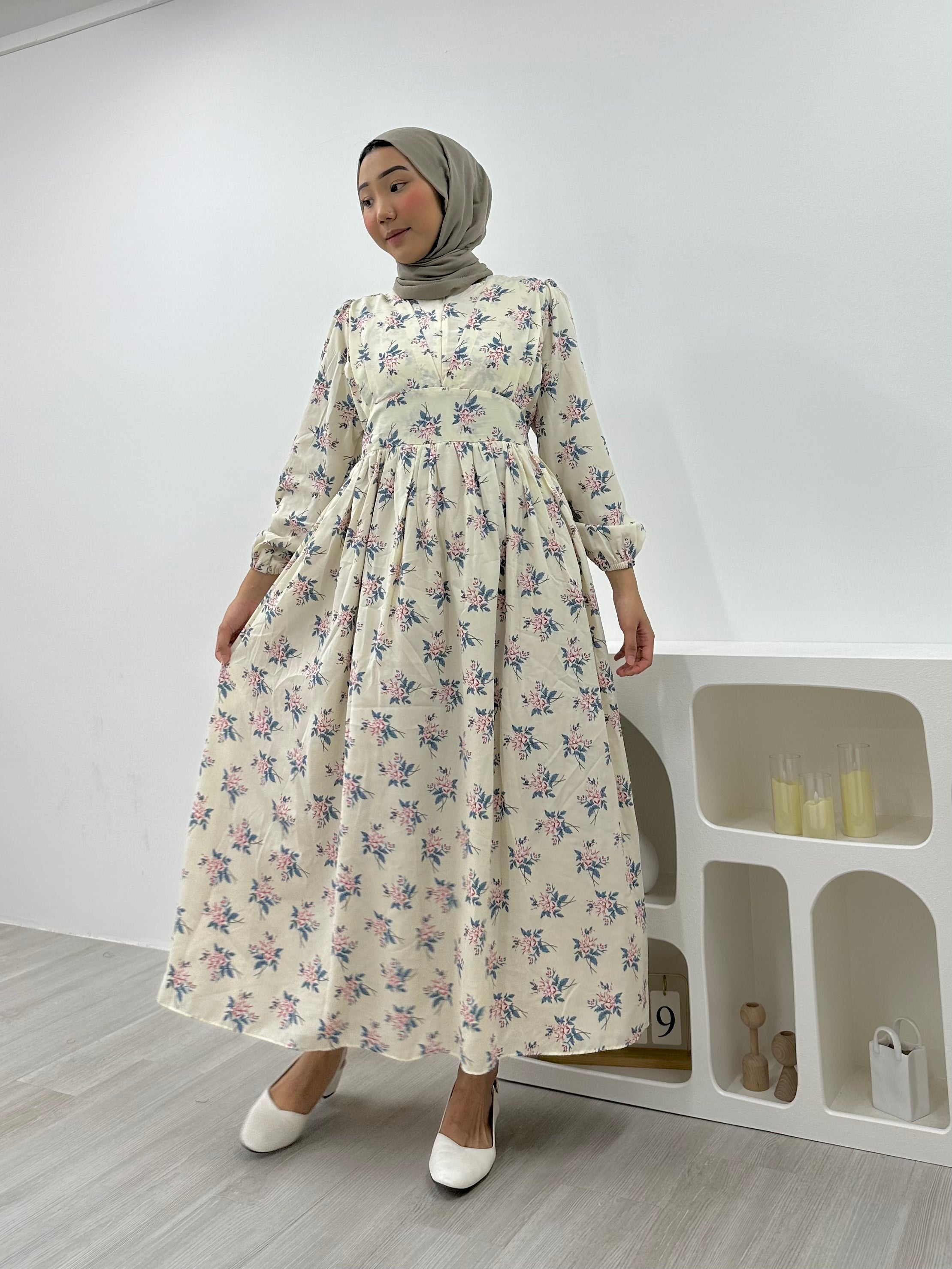 Printed Milkmaid Dress - Ivory Rose