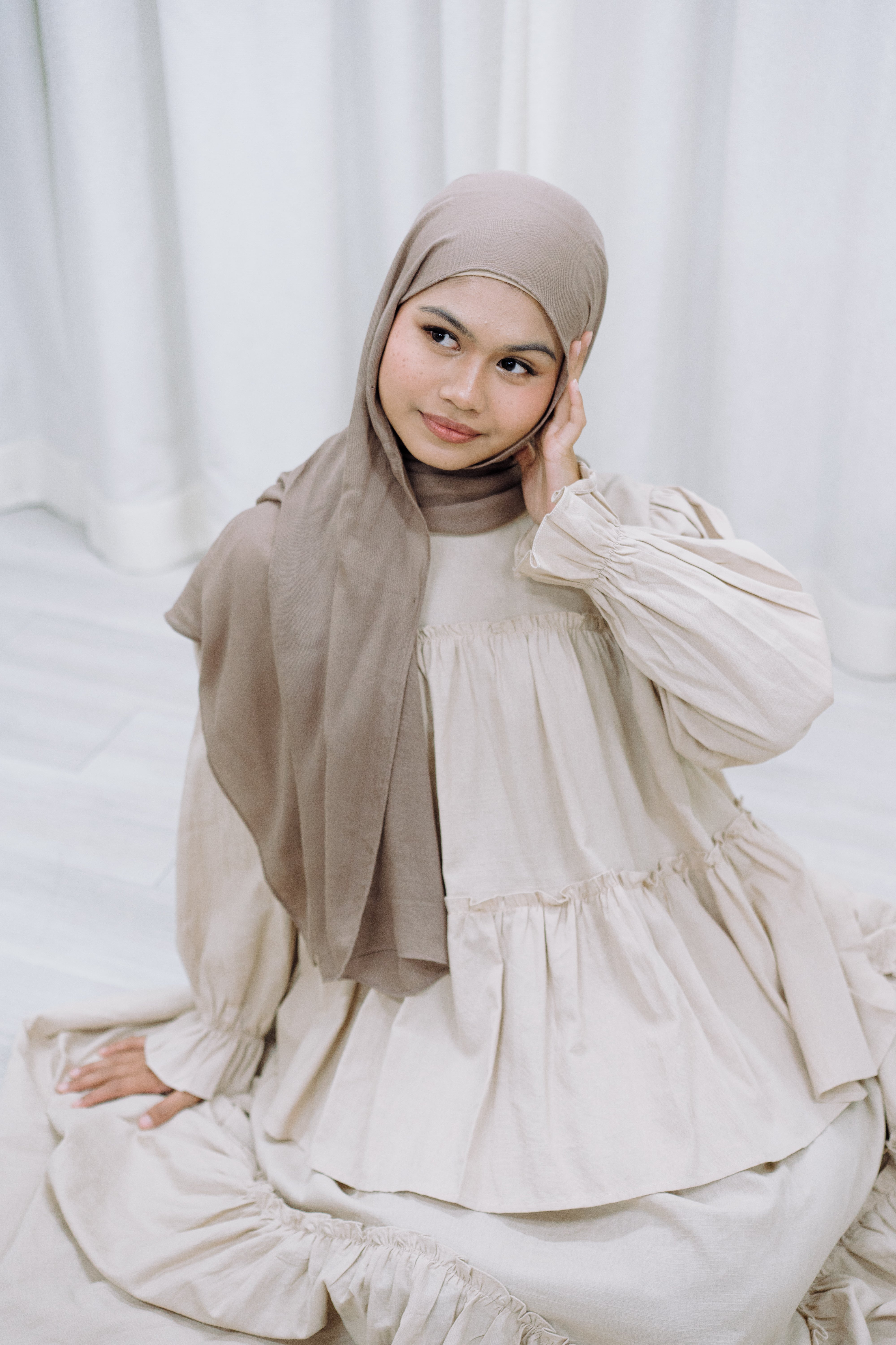 Aurette Ruffle Skirt Set HV Label