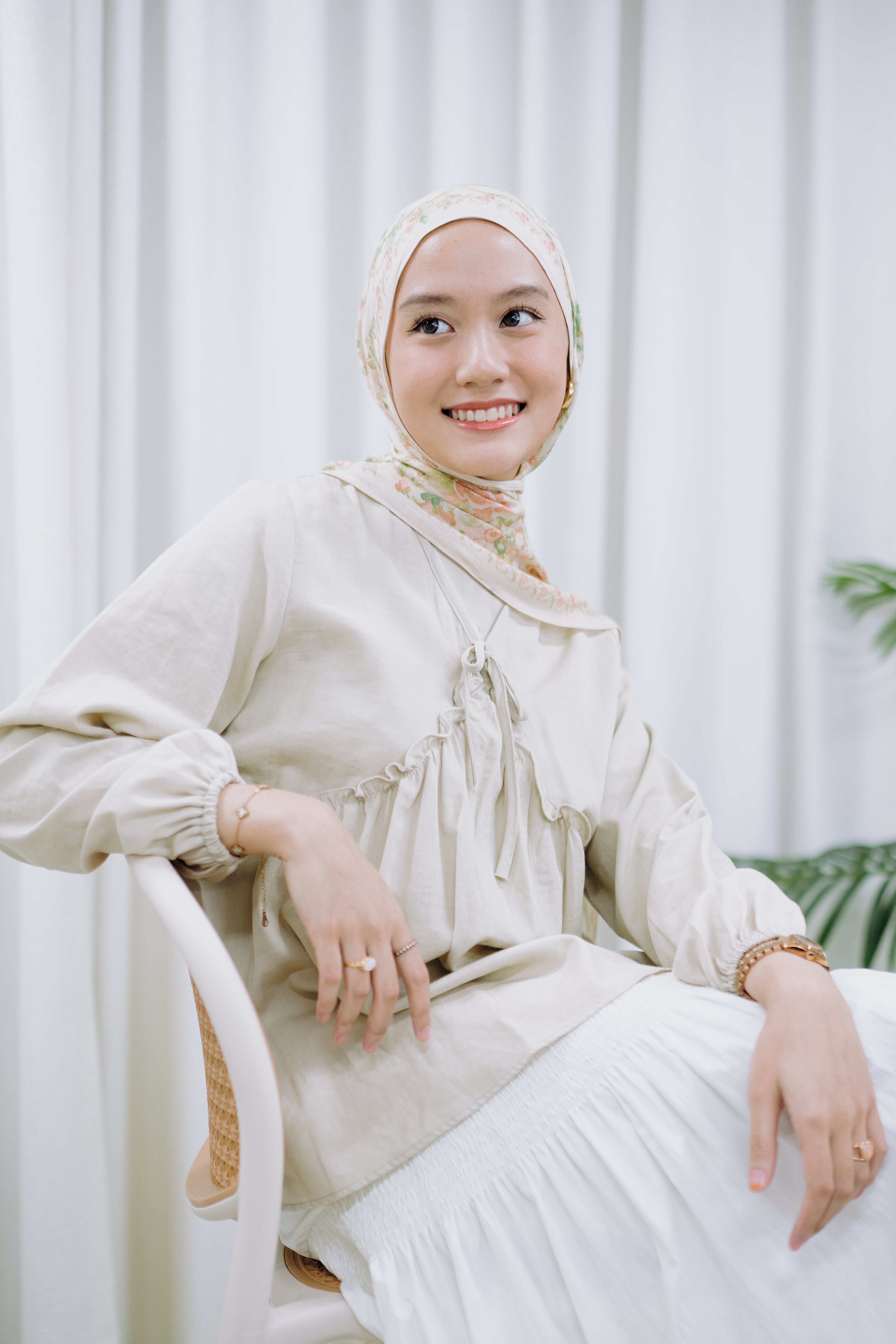 Ruffle Empire Top HV Label